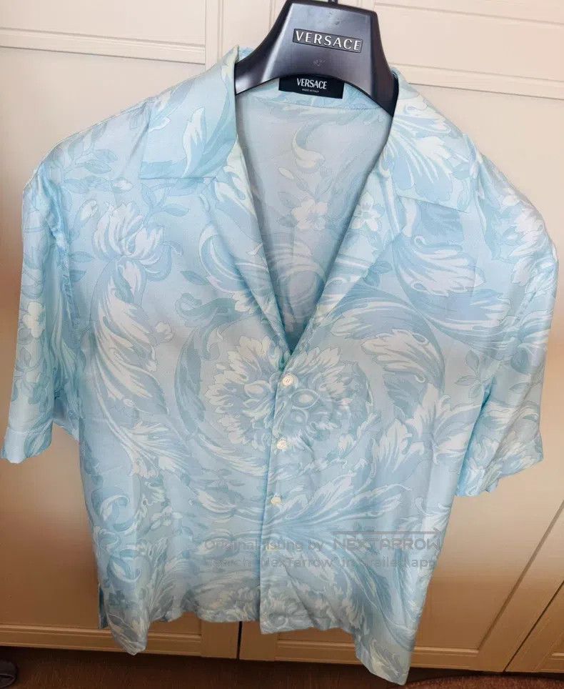Versace Versace Men's short-sleeved shirt Size US S / EU 44-46 / 1 - 1 Thumbnail