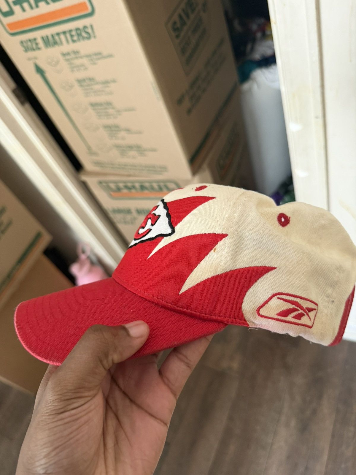 Reebok Vintage Reebok Sharktooth Kansas city chiefs adjustable Size ONE SIZE - 3 Thumbnail