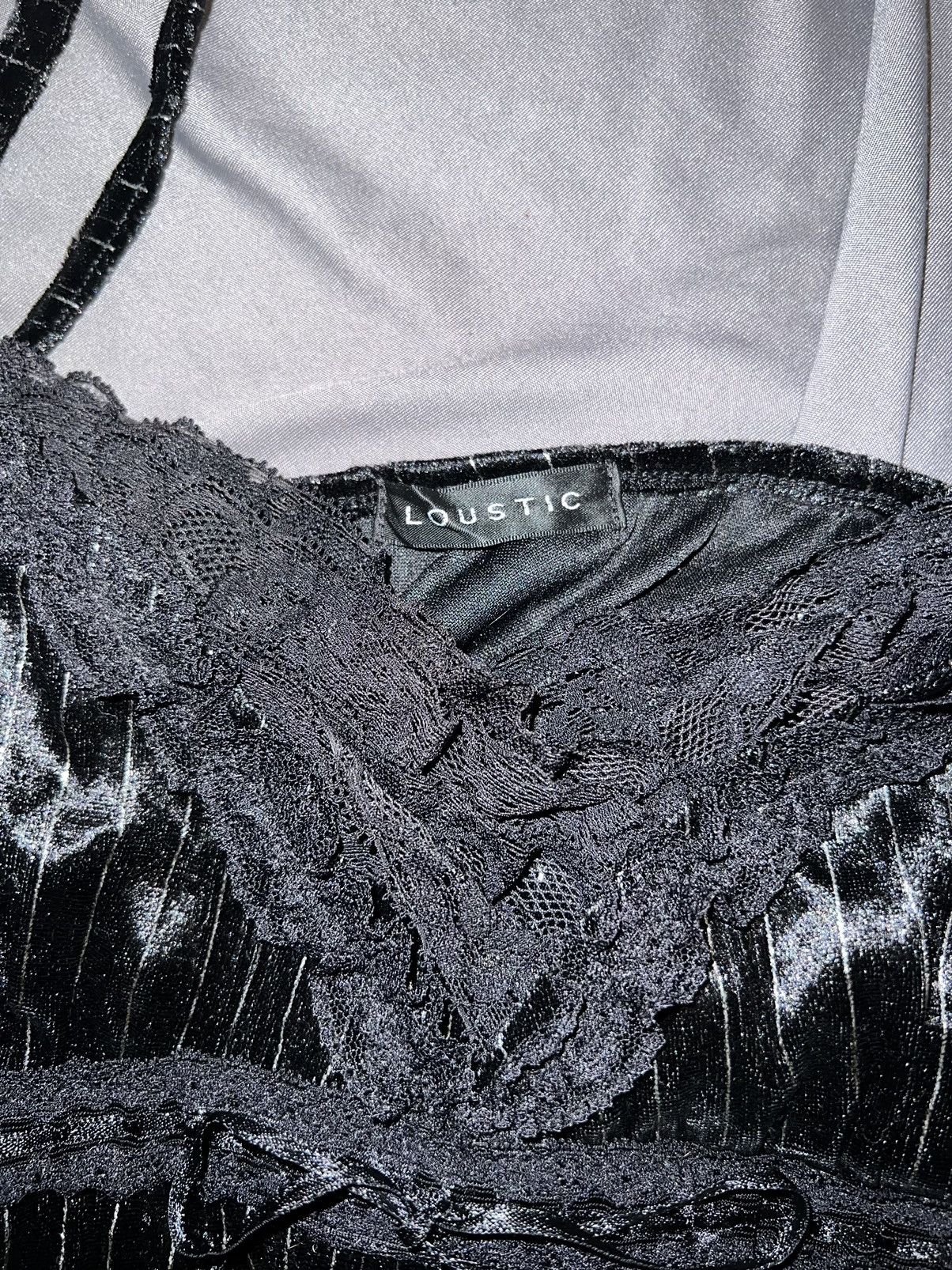 Japanese Brand Black velvet lace camisole 🌺🖤 Size L / US 10 / IT 46 - 5 Thumbnail