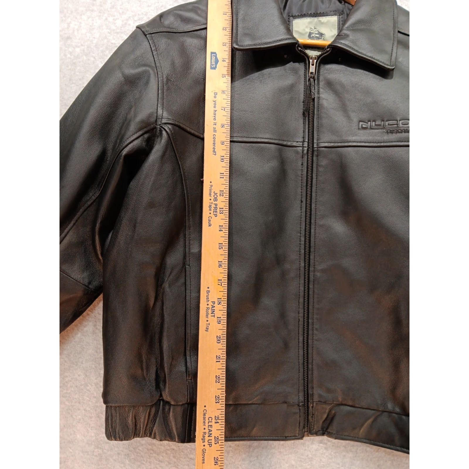 Vintage Burks Bay Mens Black Leather Bomber Jacket L Black Regular Jacket Men Zip Full Zip Pockets Size US L / EU 52-54 / 3 - 6 Thumbnail