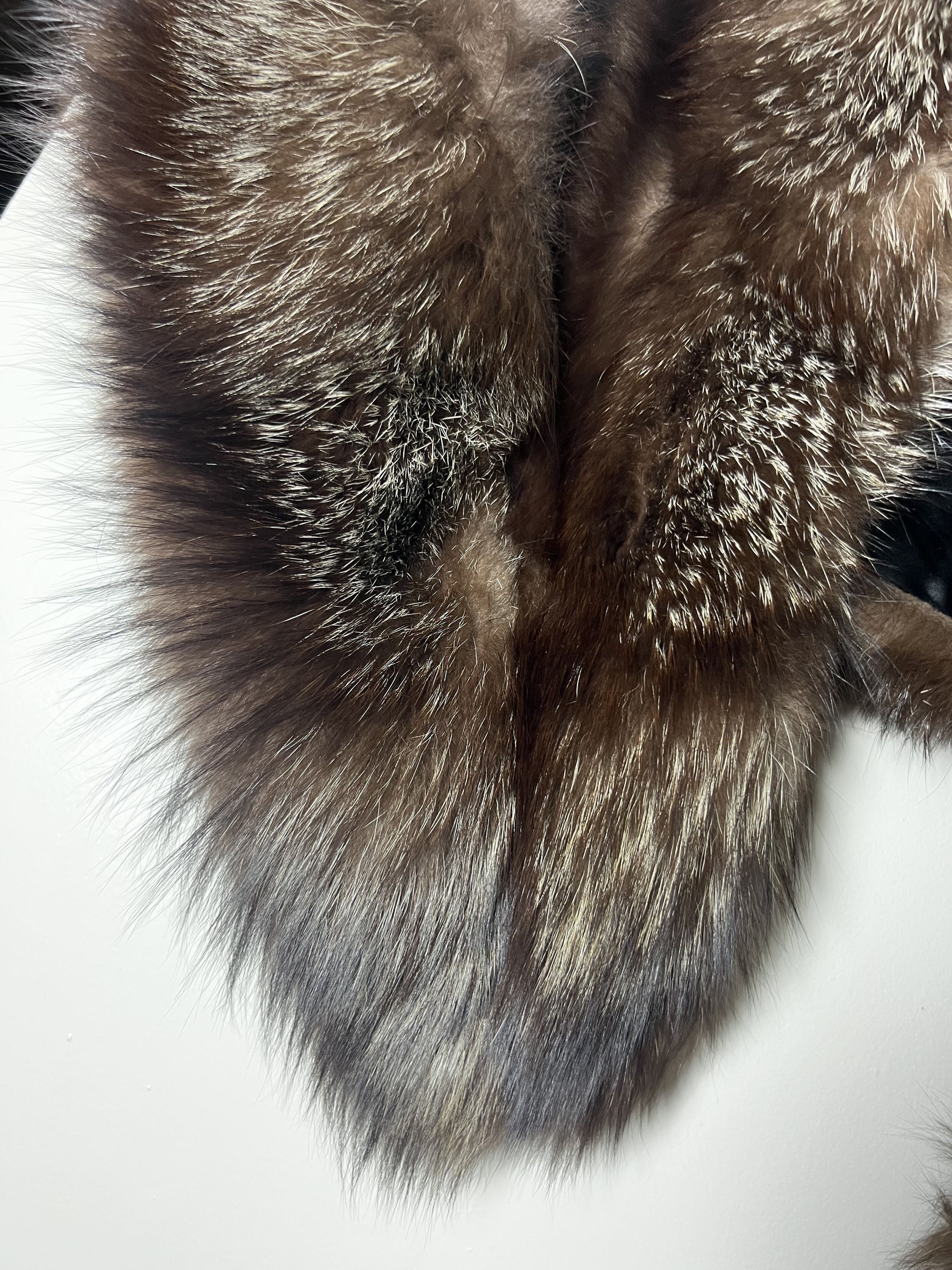 Other × Vintage Vintage Fine Fur by Hansen & Son Chicago Stole Wrap - Coat Size ONE SIZE - 7 Thumbnail