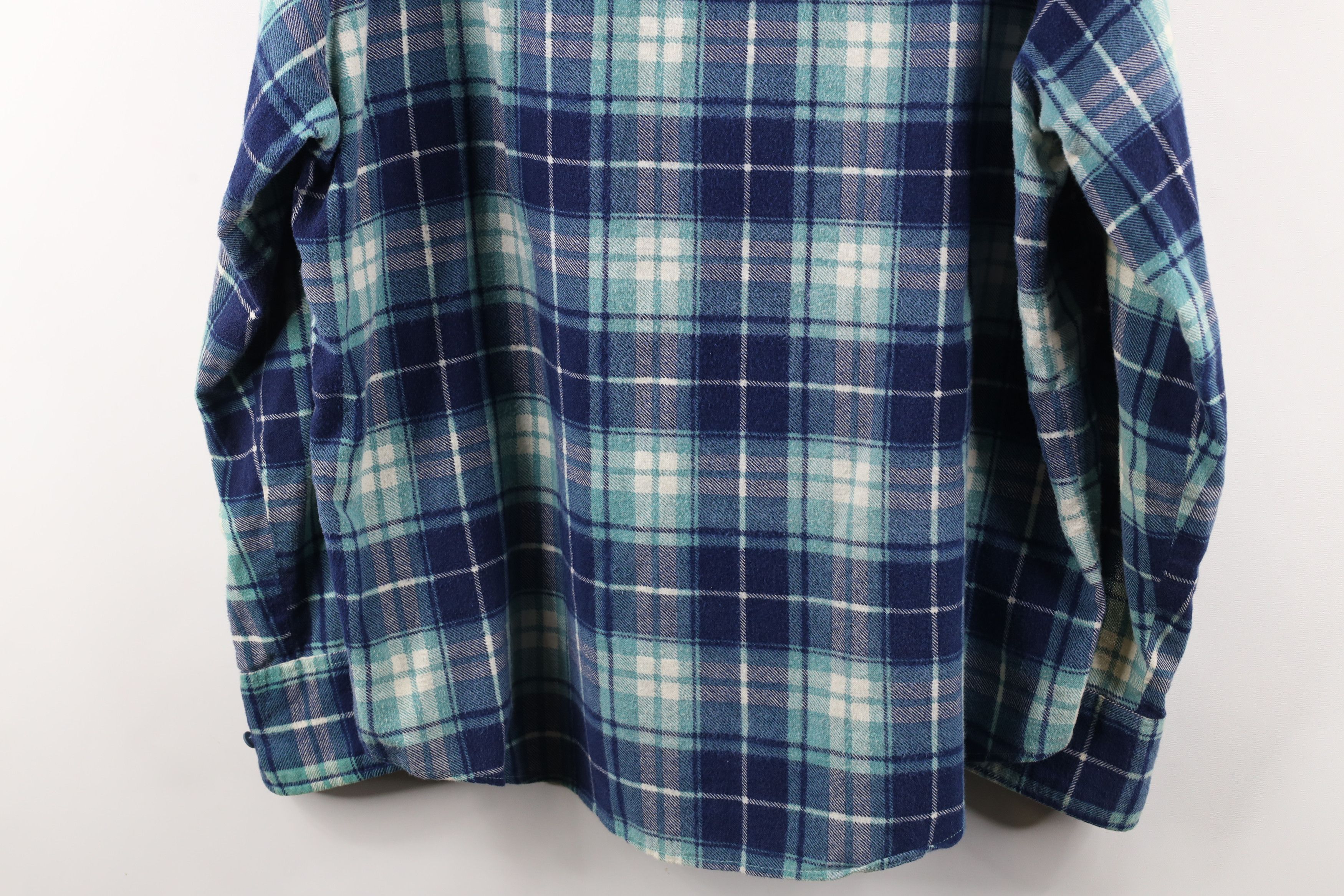 Vintage Vintage 70s Streetwear Flannel Collared Button Shirt Plaid Size US L / EU 52-54 / 3 - 12 Thumbnail