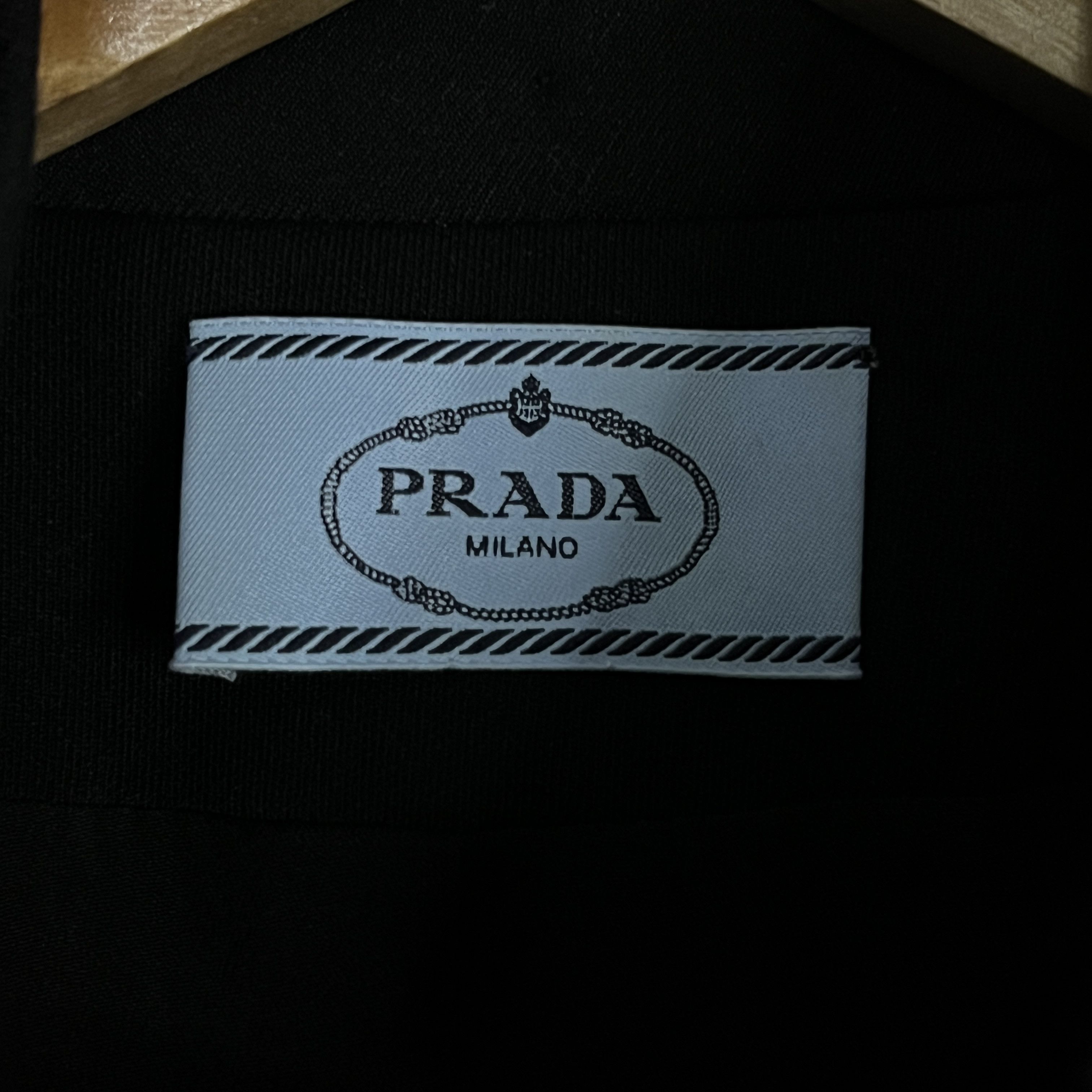 Prada Prada Milano Military Black Coat Size M / US 6-8 / IT 42-44 - 5 Thumbnail