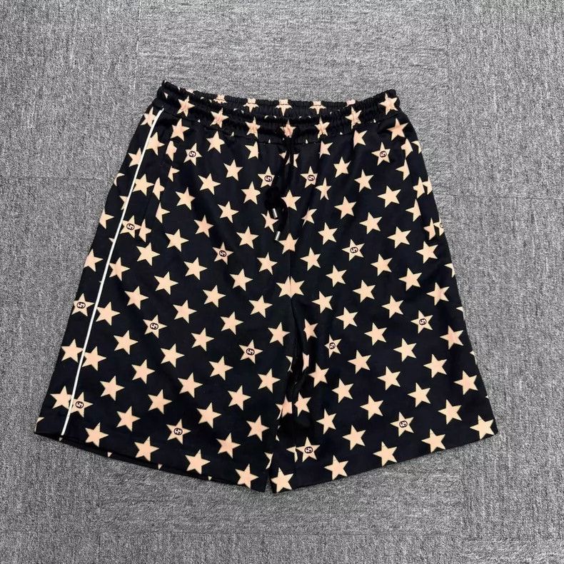 Gucci Gucci Full-print star shorts 2505-Nextarrow Size US 40 / EU 56 - 1 Thumbnail