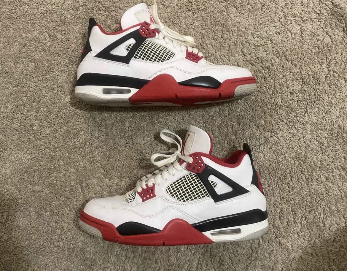Jordan Brand × Nike Air Jordan 4 Retro OG ‘Fire Red’ 2020 Size US 9.5 / EU 42-43 - 1 Thumbnail