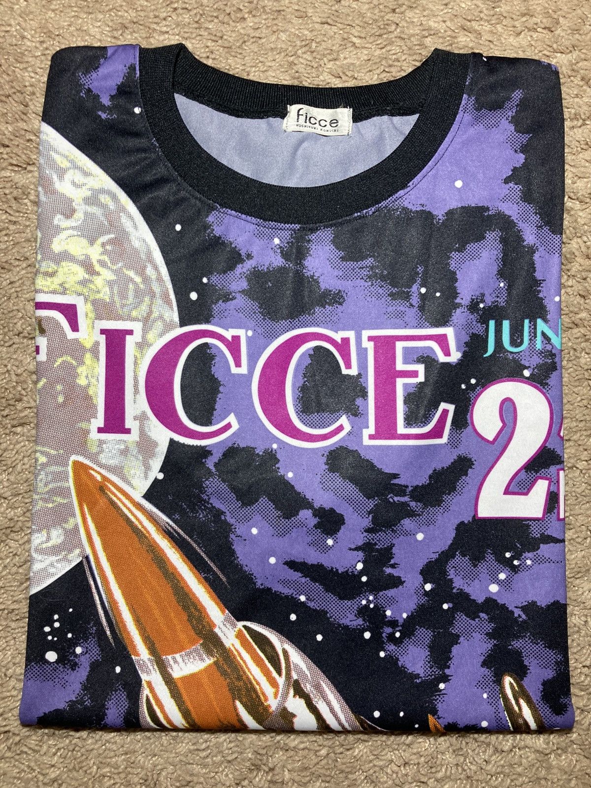 Yoshiyuki Konishi SS95 Ficce Uomo Spaceship Planet Science Fiction Moon 90s Size US L / EU 52-54 / 3 - 1 Thumbnail
