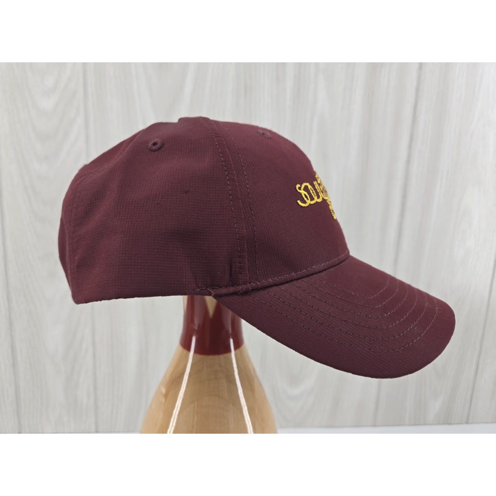 Vintage SOUL TRAIN CRUISE ADJUSTABLE STRAPBACK BASEBALL HAT CAP Maroon Unisex Adults One Size Sports Outdoor Adjustable Maroon Baseball Cap Hats Size ONE SIZE - 5 Thumbnail