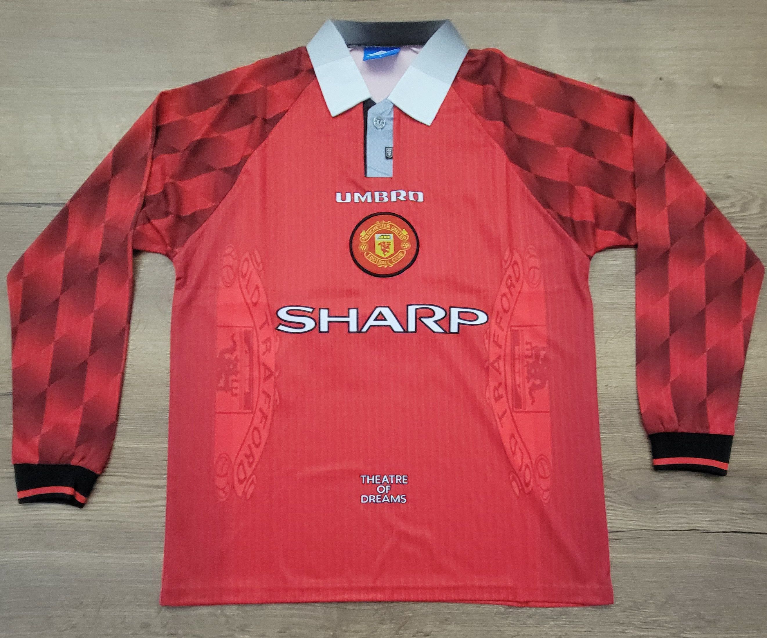 Other 1996-1997 manchester 10 Beckham Jersey retro soccer Size US L / EU 52-54 / 3 - 2 Thumbnail