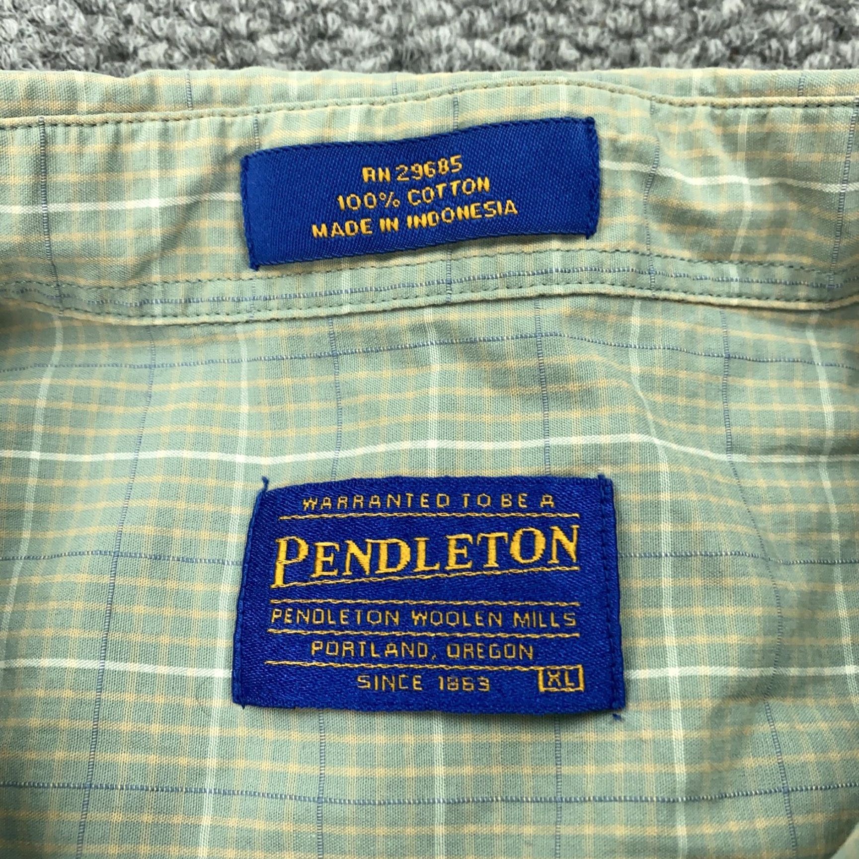 Pendleton VINTAGE Pendleton Shirt Mens XL Plaid Button-Down Long Sleeve Pocket Casual Outdoor Green Mens XL Size US XL / EU 56 / 4 - 5 Thumbnail