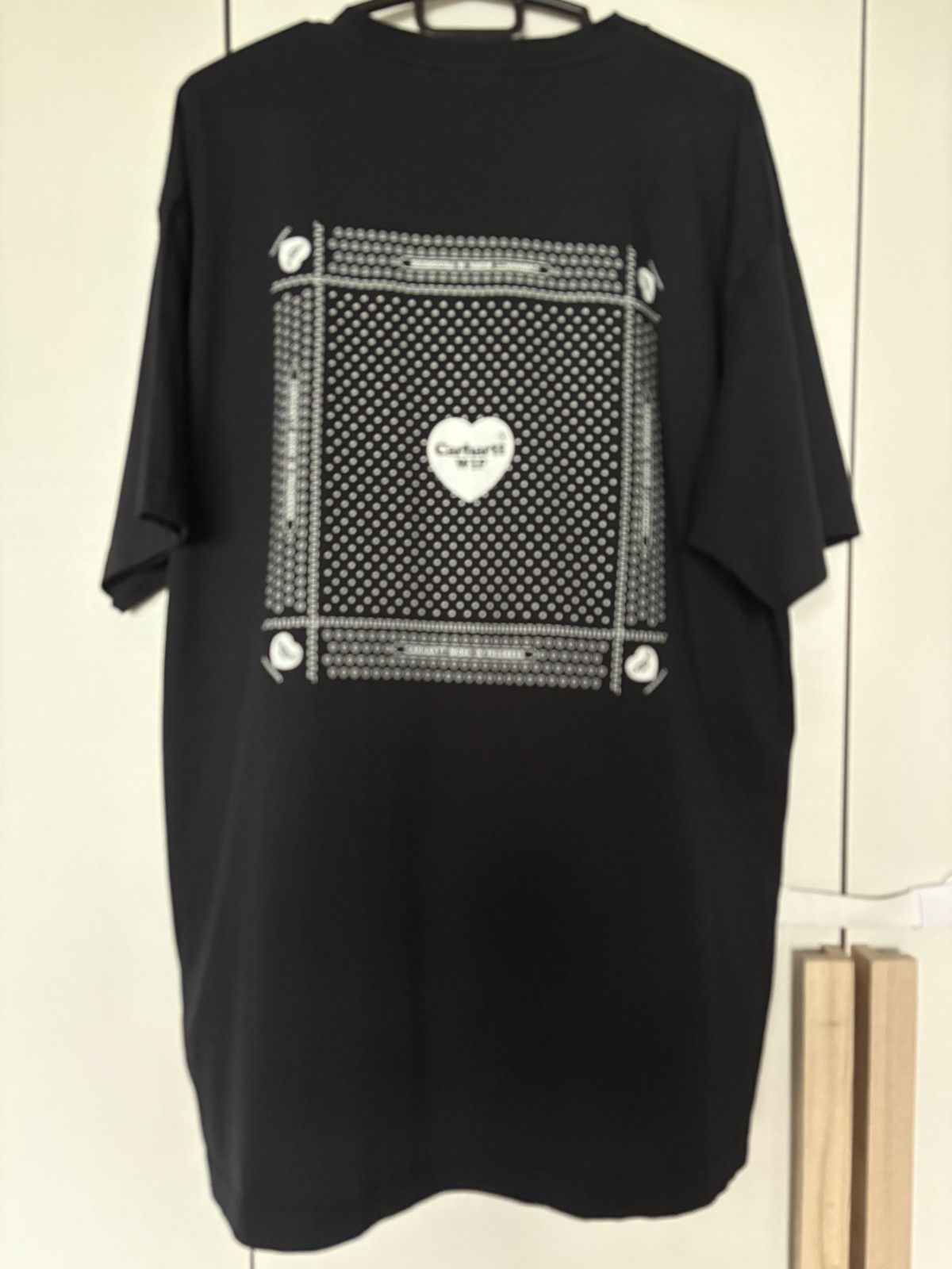 Carhartt Wip Hearts & Bandana T Size US XL / EU 56 / 4 - 1 Thumbnail