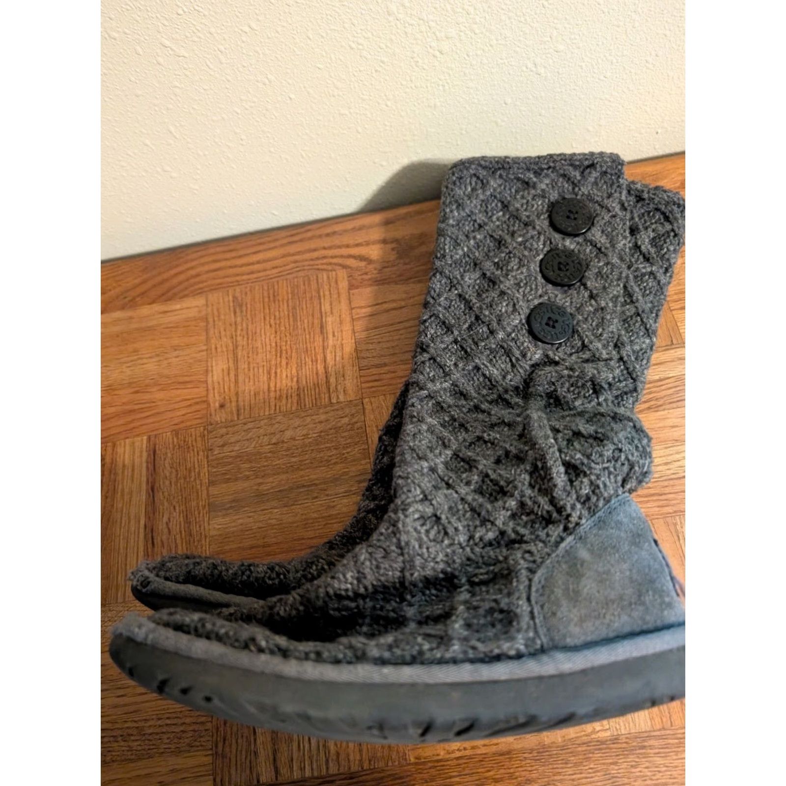 Ugg VINTAGE UGG Australia Cardy Knit Boots Women Size 7 Storm Gray Cardy Knit Boot Womens 7 Gray Size M / US 6-8 / IT 42-44 - 6 Thumbnail