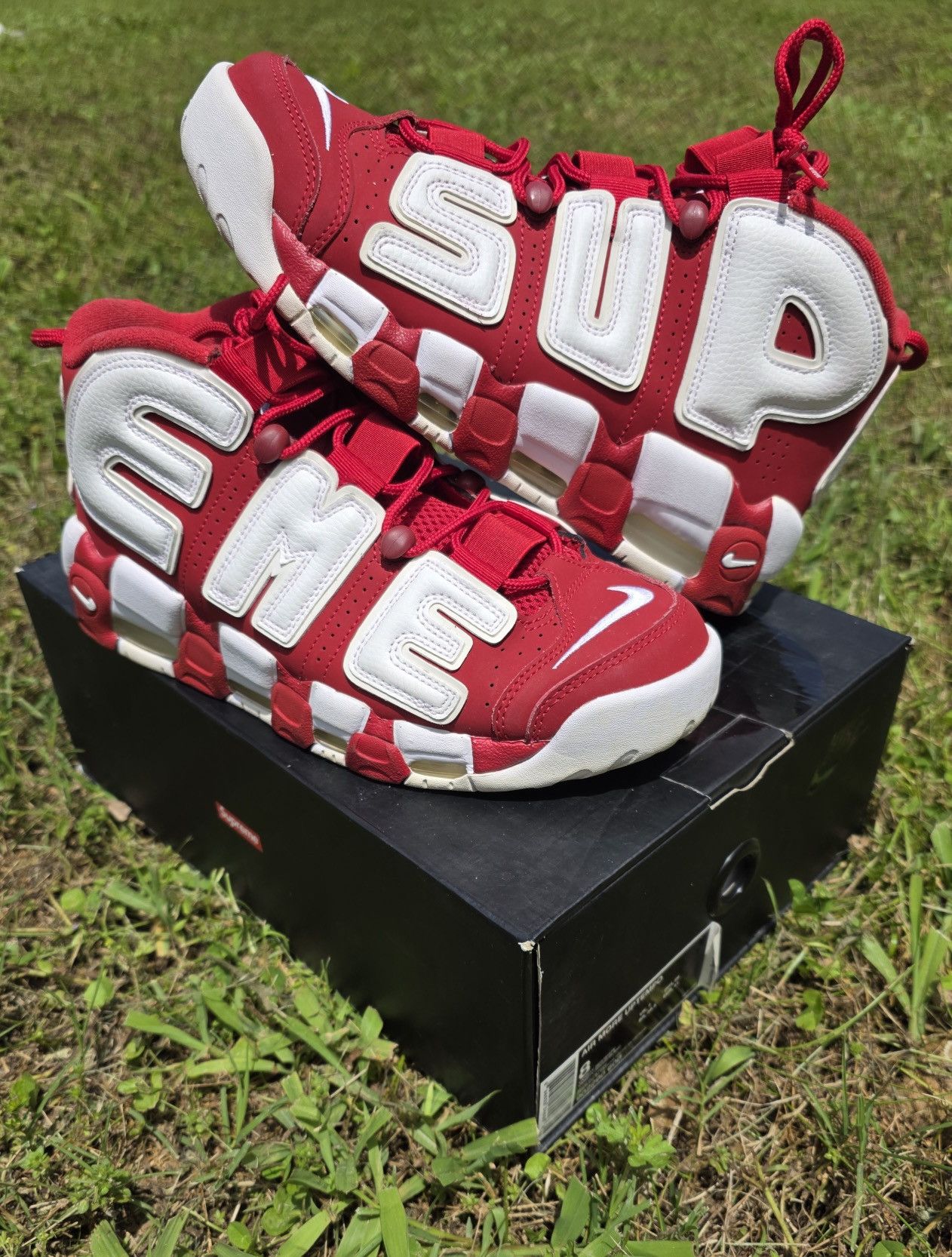Nike × Supreme ✅Supreme Uptempo Varsity Red 8M Size US 8 / EU 41 - 1 Thumbnail
