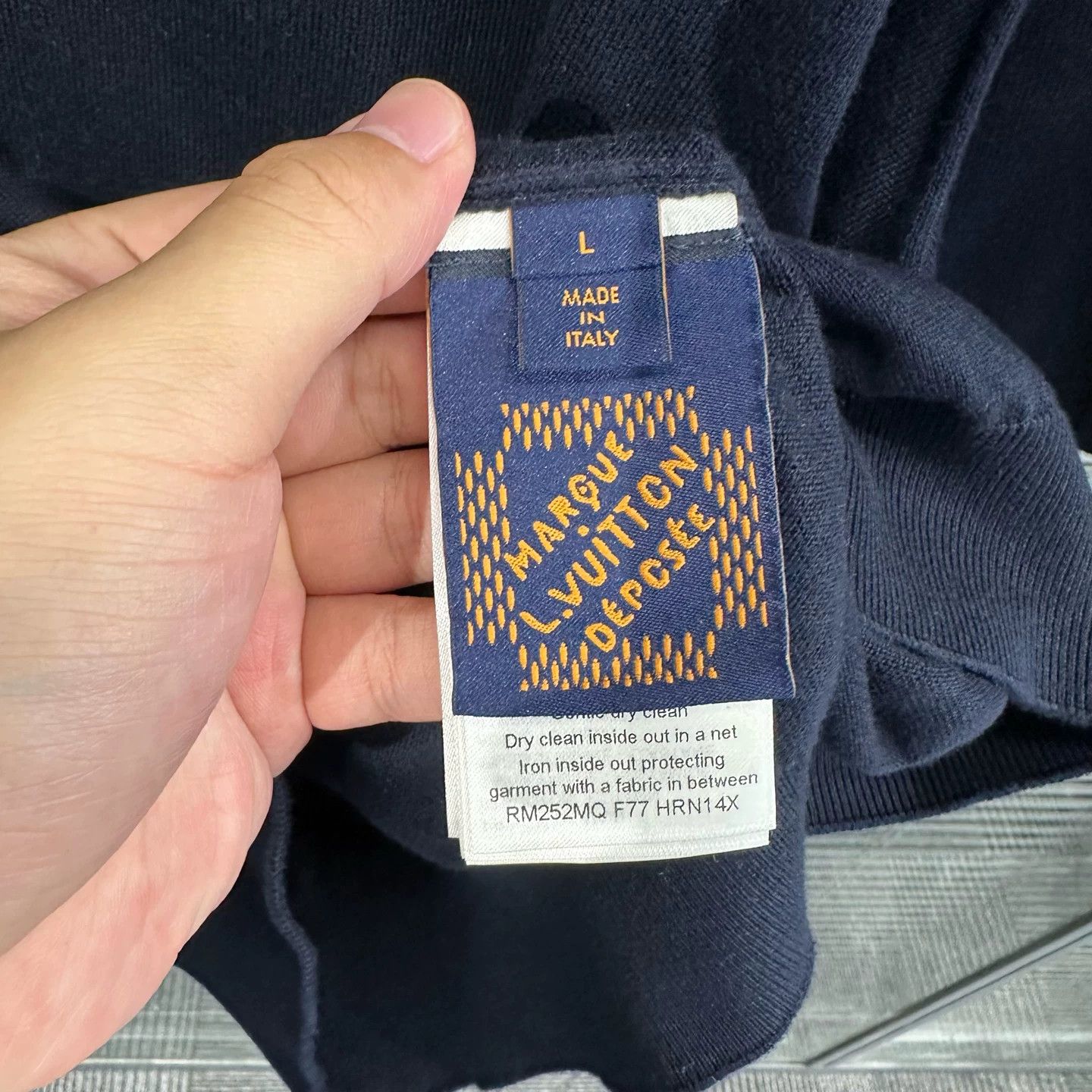 Louis Vuitton LV Pharrell x Pearl Embroidered Knit Short Polo L Size US L / EU 52-54 / 3 - 4 Thumbnail