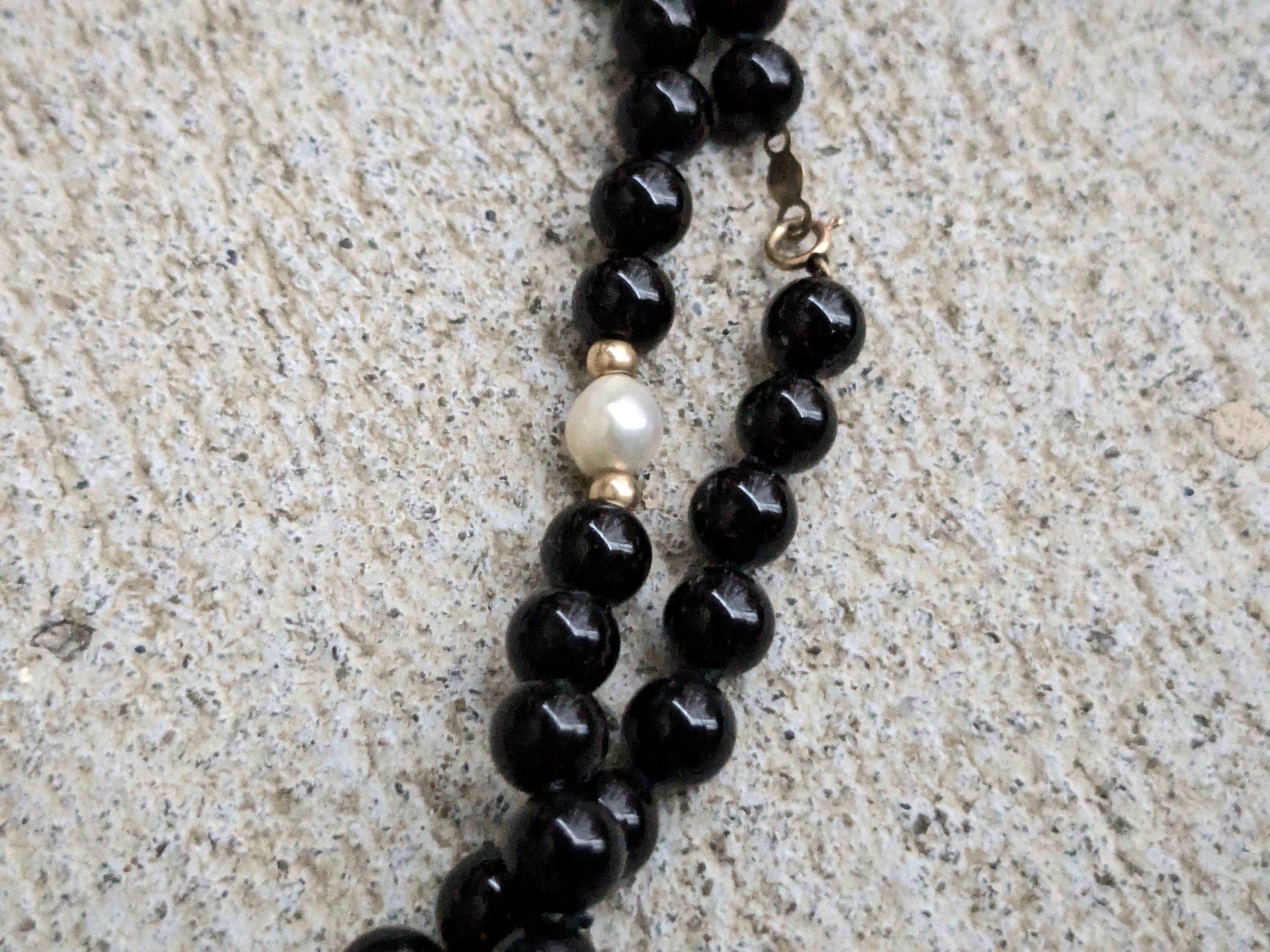 Vintage Vintage 14k Gold Onyx Necklace Beads Round Size ONE SIZE - 5 Thumbnail