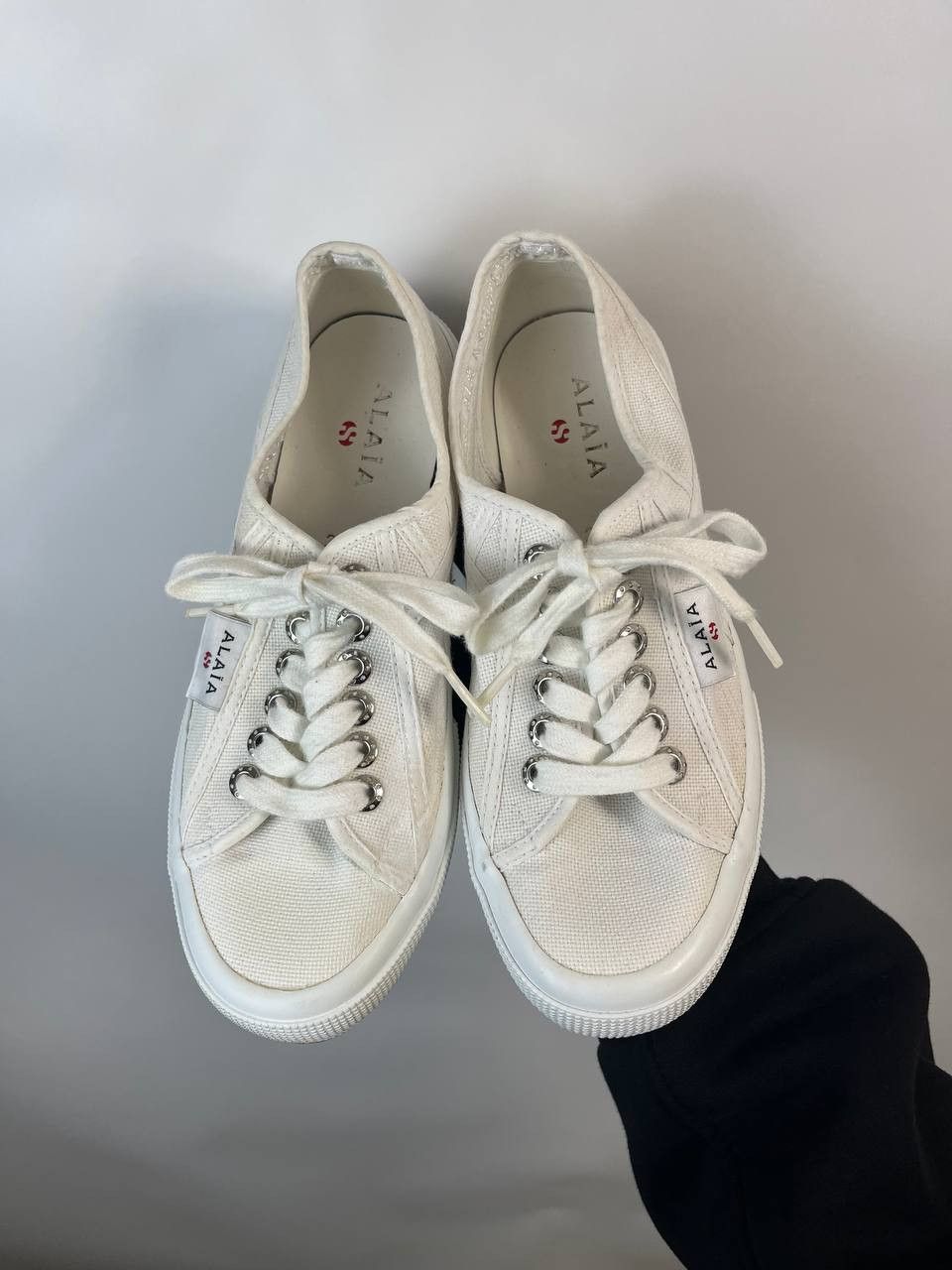 Superga ALAÏA x Superga Canvas Sneakers Low Top Women’s EU 39 US 8 Size US 8 / IT 38 - 5 Thumbnail