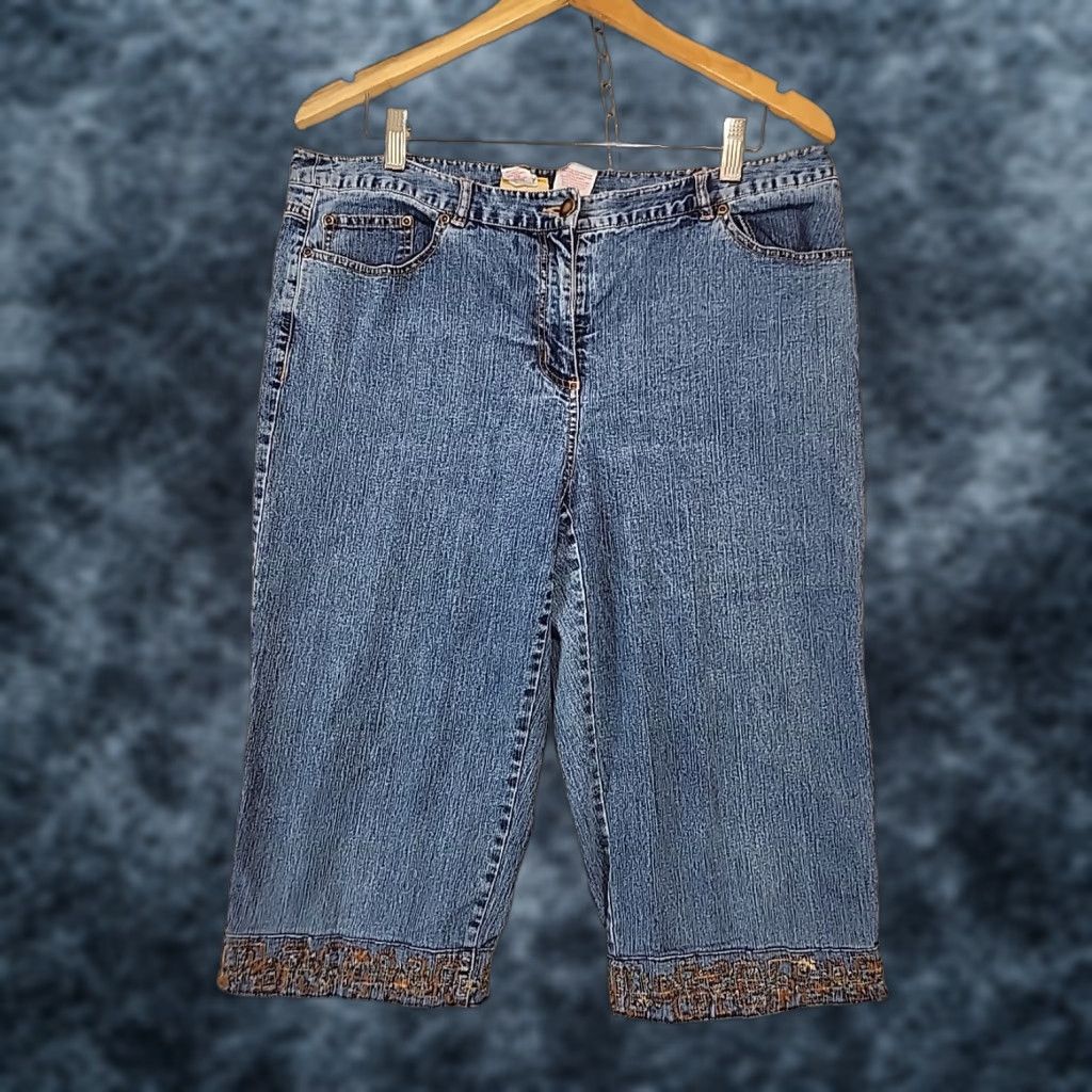 Vintage VINTAGE Ruby Rd. Womens Jeans Capri Cropped Embroidered 16P Medium Wash Blue 5-Pocket Zip Regular Petite Womens Size 32" / US 10 / IT 46 - 1 Thumbnail