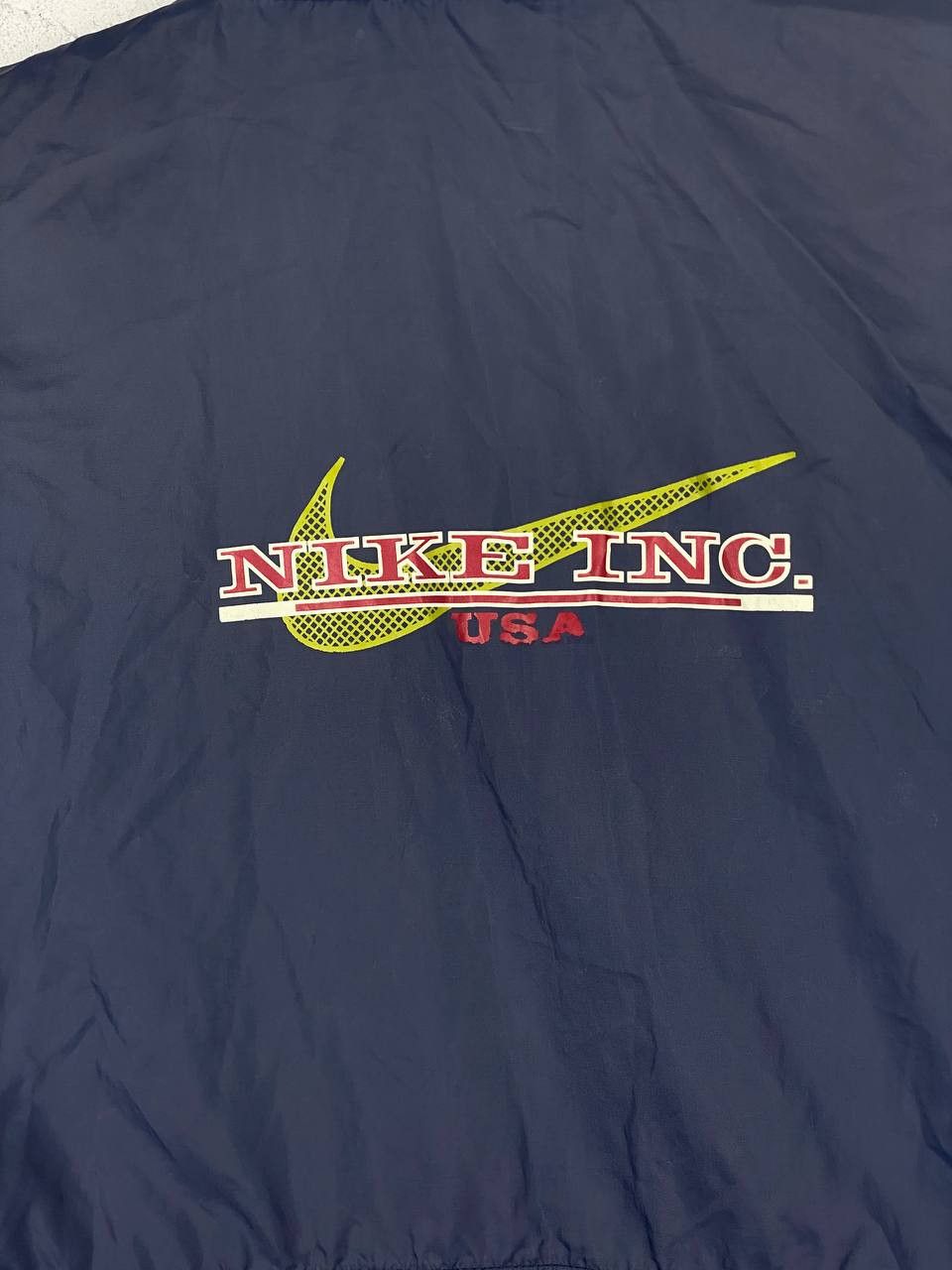 Nike × Vintage Nike Vintage Big Logo Swoosh Windbreaker Light Jacket Size US L / EU 52-54 / 3 - 12 Thumbnail