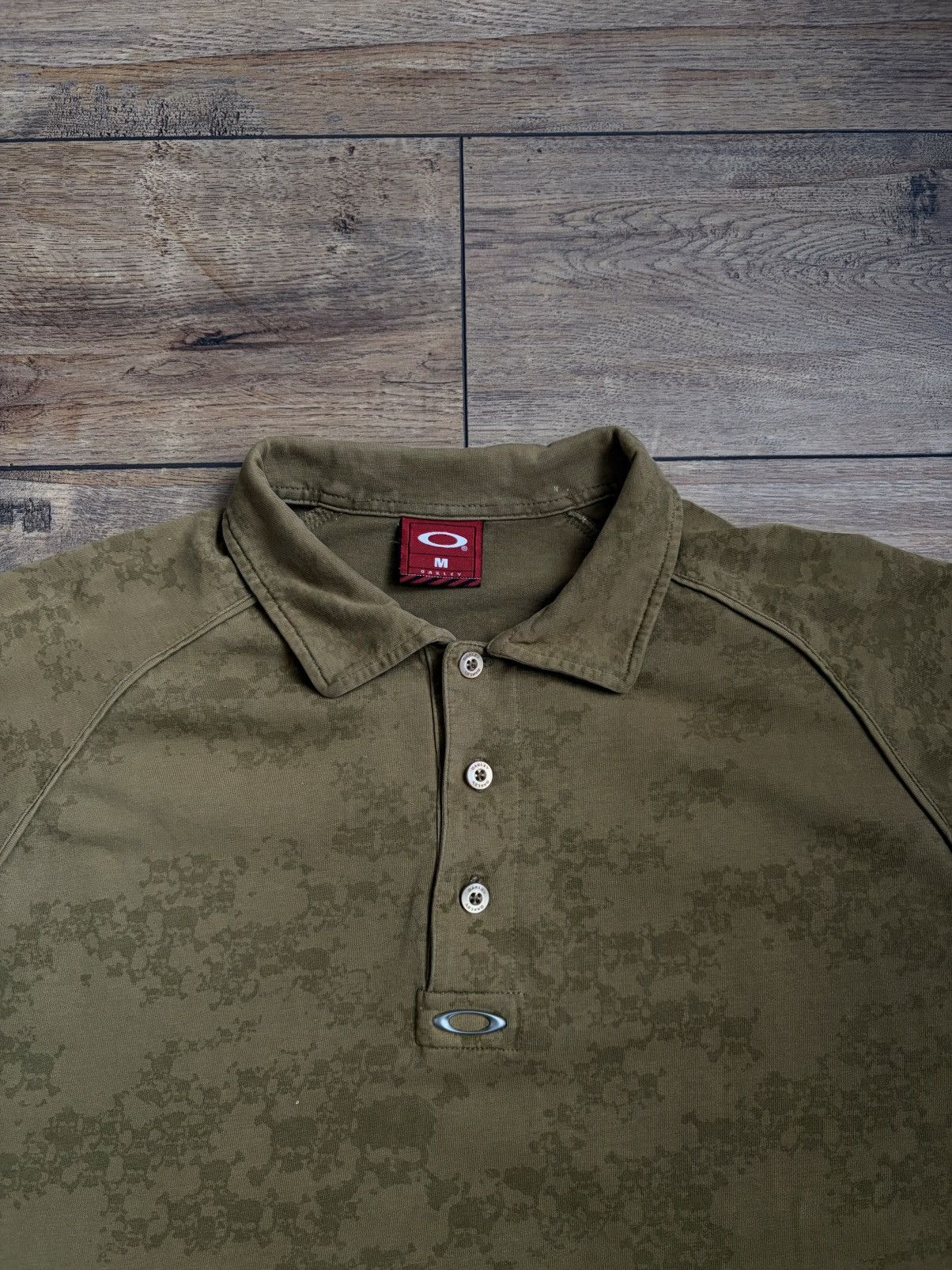 Oakley Oakley Vintage Camo Metal Logo Polo Shirt Size US M / EU 48-50 / 2 - 4 Thumbnail