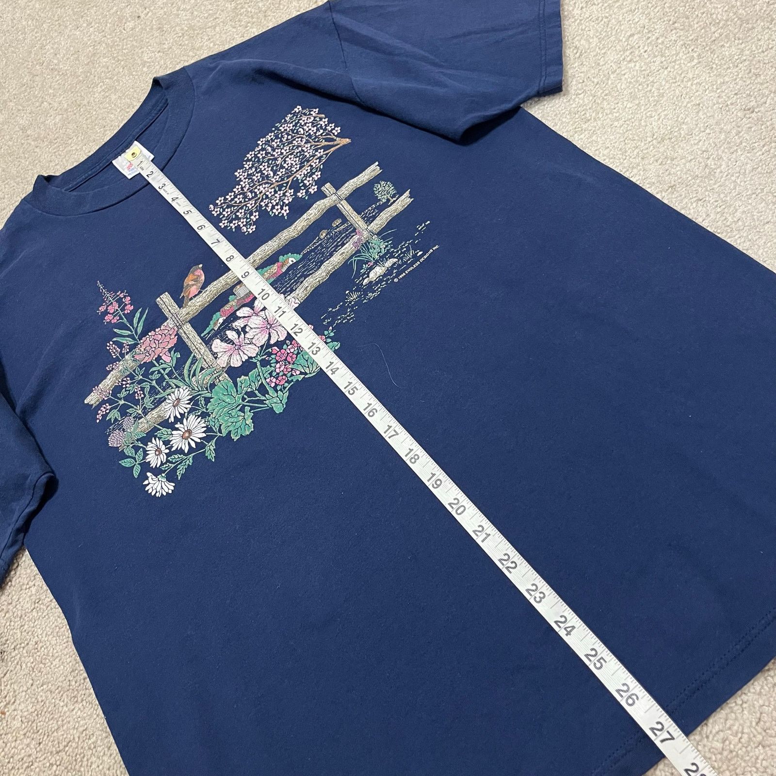 Jerzees 1996 Bird on a Fence Garden and Trees Nature Navy Shirt Lrg Size US L / EU 52-54 / 3 - 5 Thumbnail