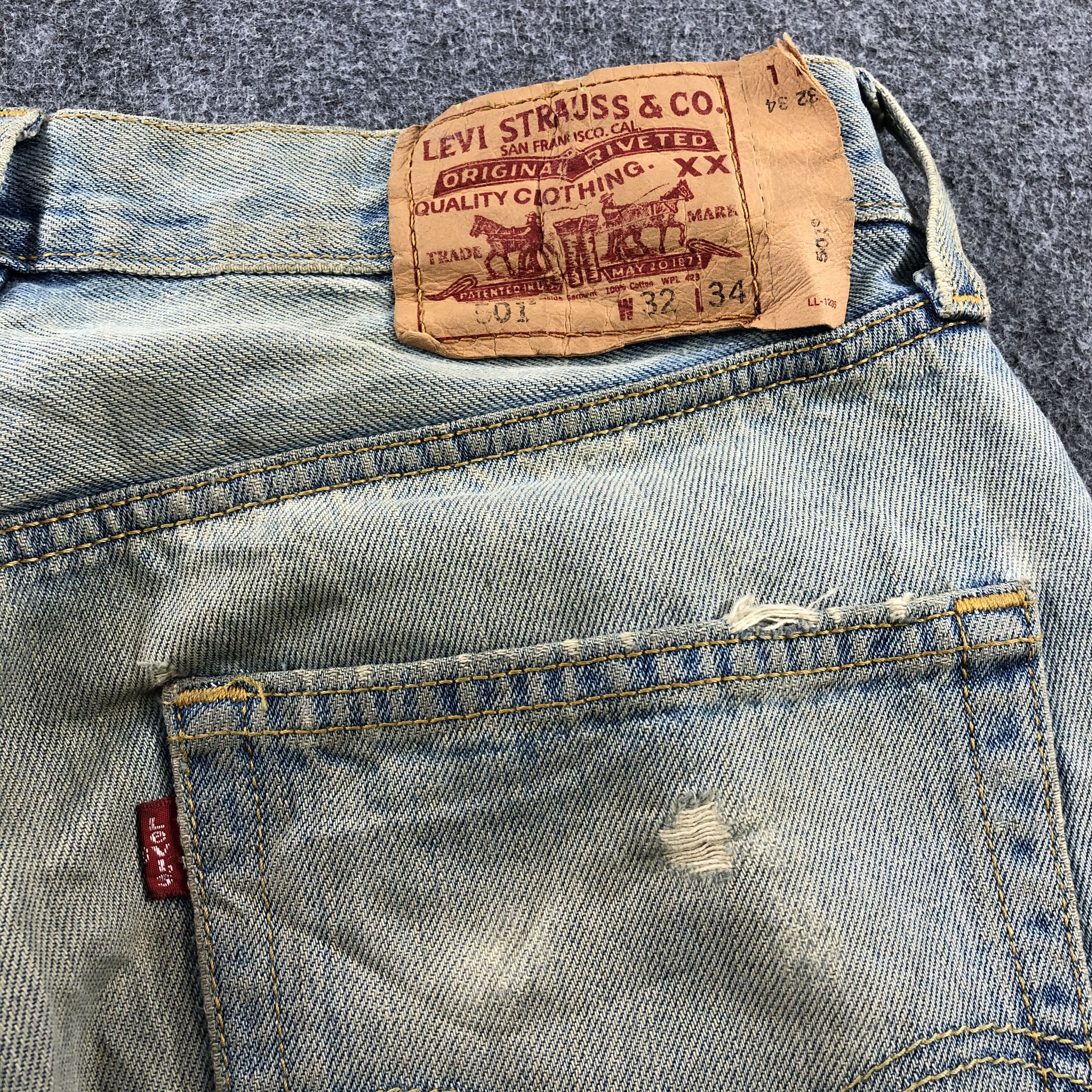 Levi's × Vintage 90s Vintage Light Wash Levis 501 Jeans-JM1827 Size US 32 / EU 48 - 6 Thumbnail