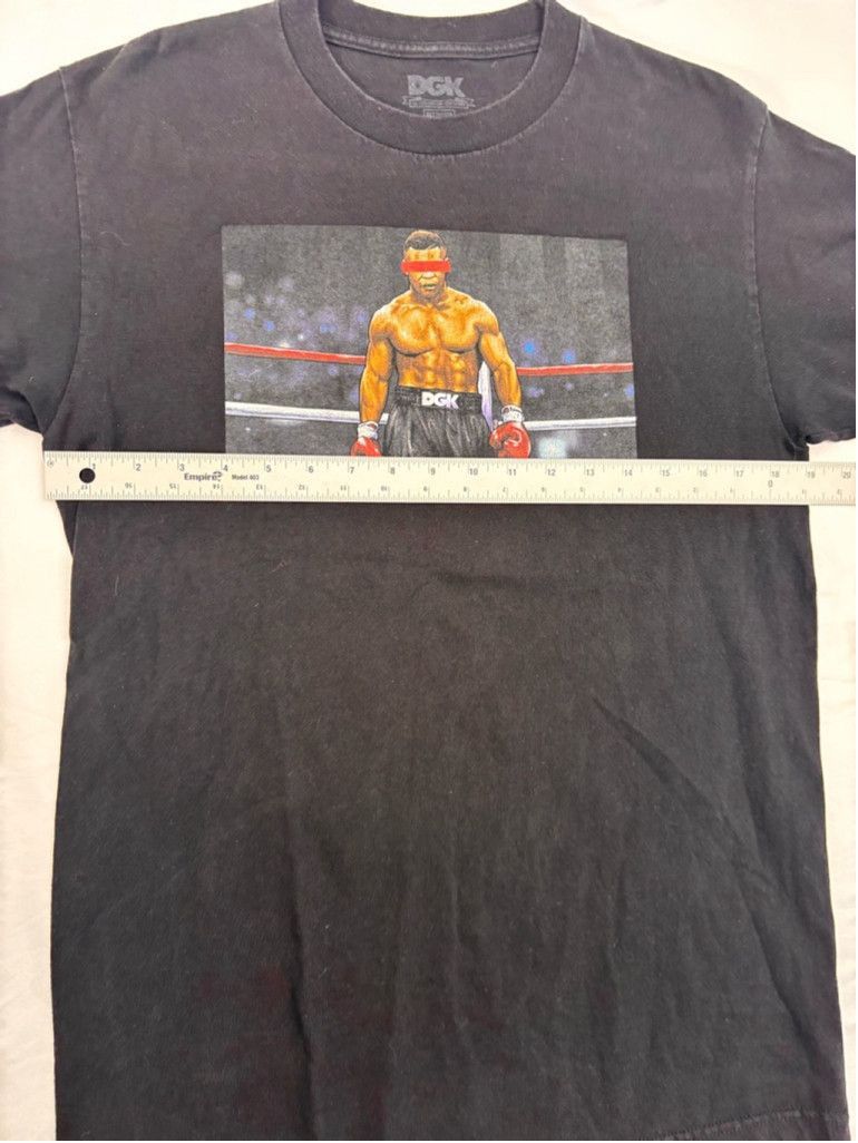DGK Men's DGK Mike Tyson Undisputed Graphic T-Shirt Black Size M Size US M / EU 48-50 / 2 - 3 Thumbnail