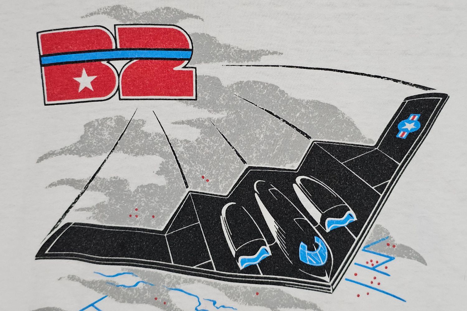 Fruit Of The Loom 1988 B-2 “Advanced Technology Bomber – Stealth” Tee | USA Size US L / EU 52-54 / 3 - 10 Thumbnail