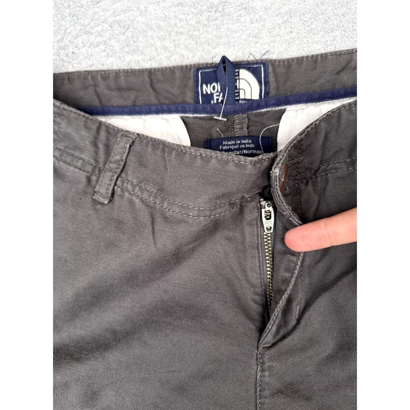 The North Face The North Face Shorts Womens 6 Gray Cotton Linen Chino 3 Inseam Pockets Casual Size 28" / US 6 / IT 42 - 6 Thumbnail