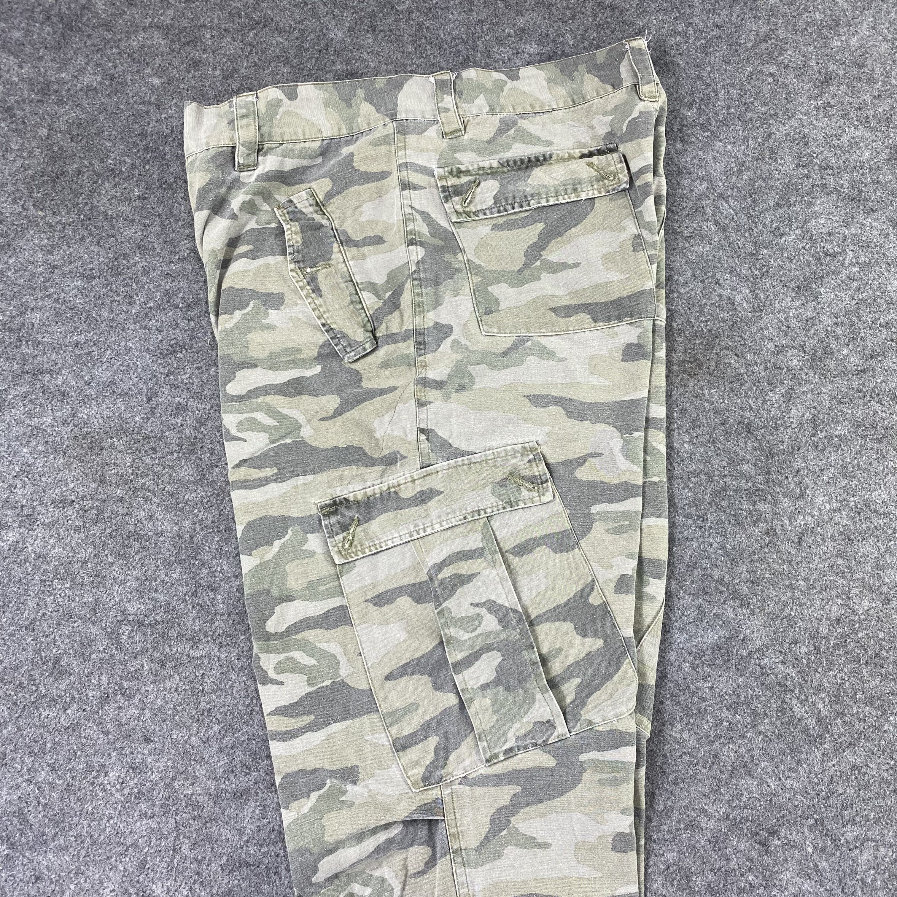 Japanese Brand × Vintage Vintage Military Camo Streetwear Cargo Pants-C016 Size US 32 / EU 48 - 4 Thumbnail