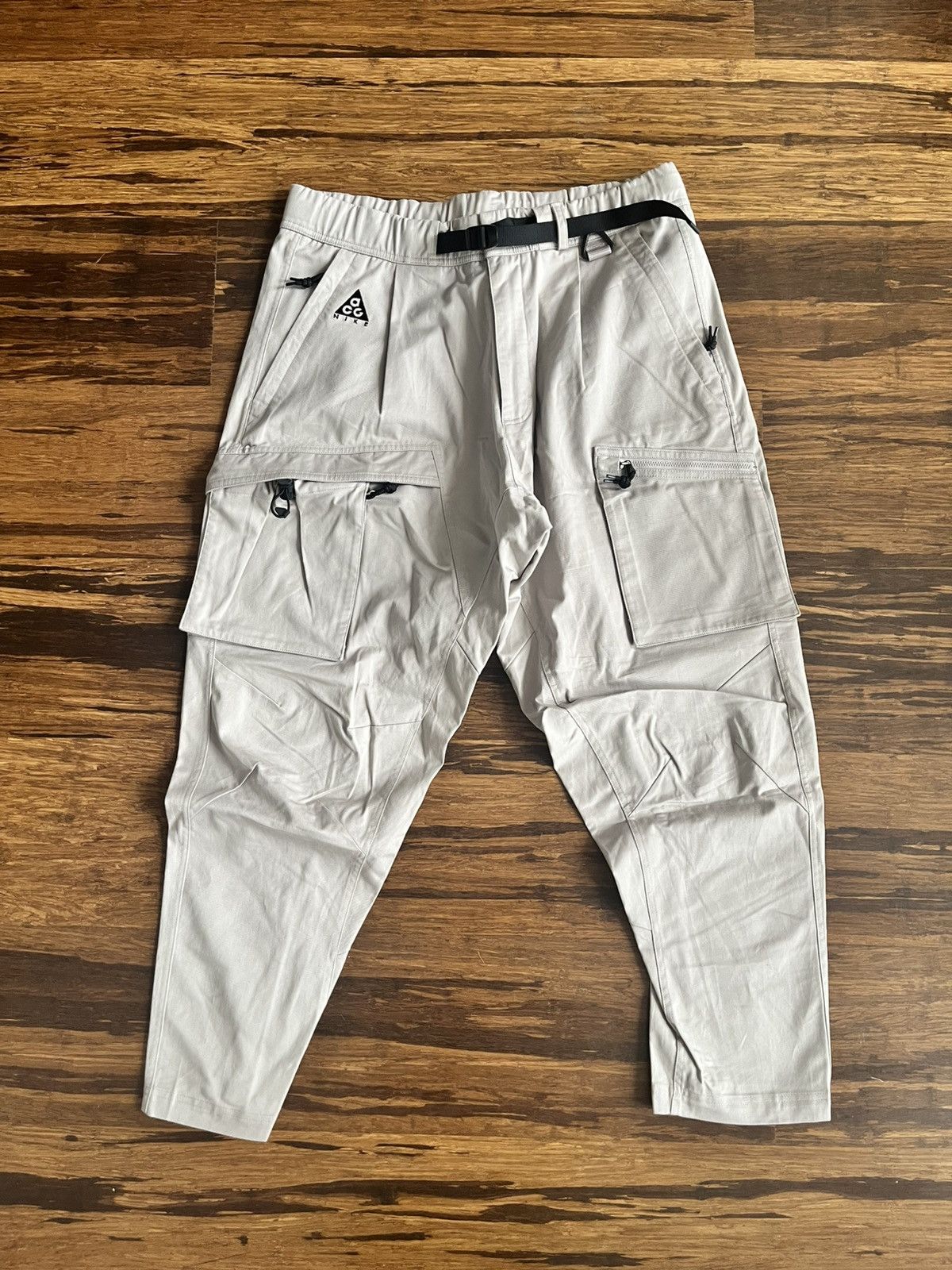 17S NIKE LAB ACG CARGO PANT 880976-010 - メルカリ