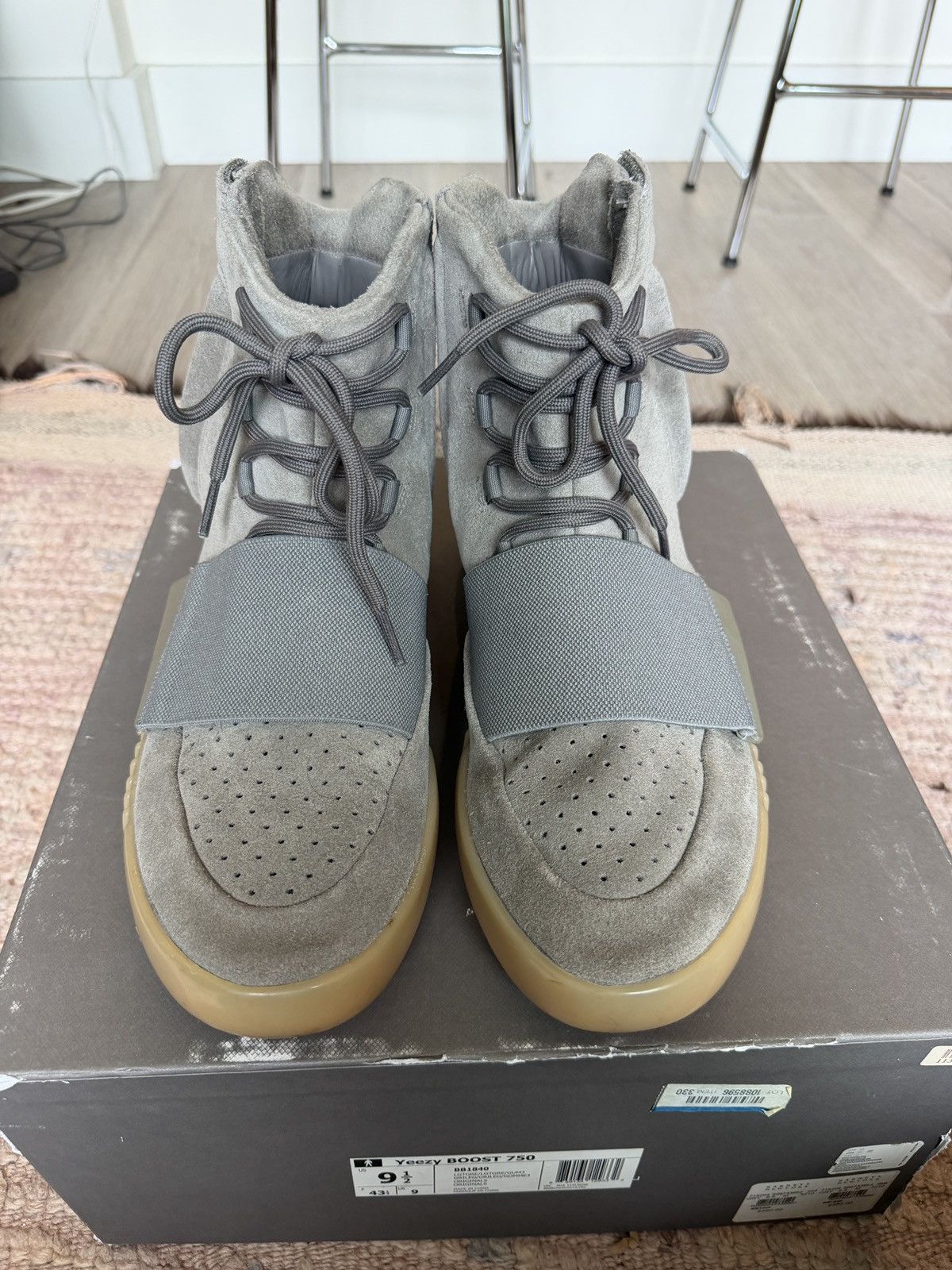 Yeezy Yeezy Boost 750 grey gum Size US 9.5 / EU 42-43 - 3 Thumbnail