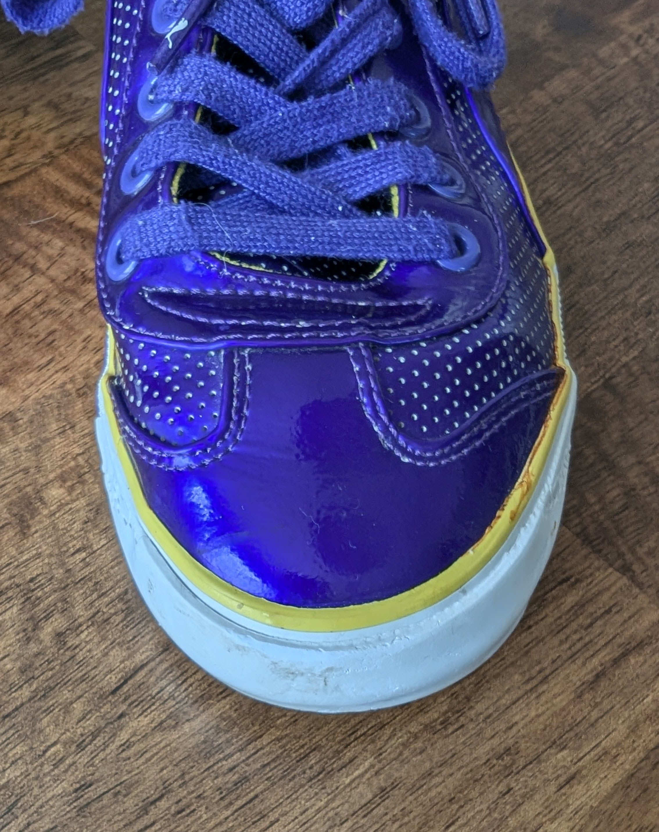 Puma Puma Womens Sneakers/Shoes Metallic Purple Low Top SZ 9 Rare Size US 9 / IT 39 - 5 Thumbnail