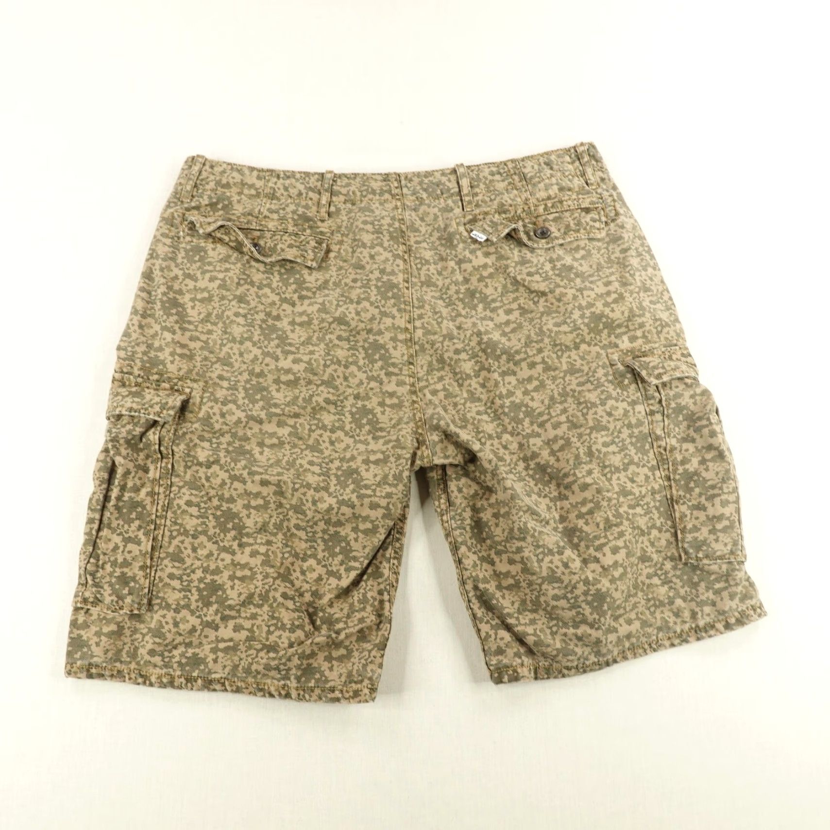 Levi's Levi's Cargo Shorts Mens 38 Beige Camouflage Canvas Outdoors Casual Workwear Size US 36 / EU 52 - 5 Thumbnail