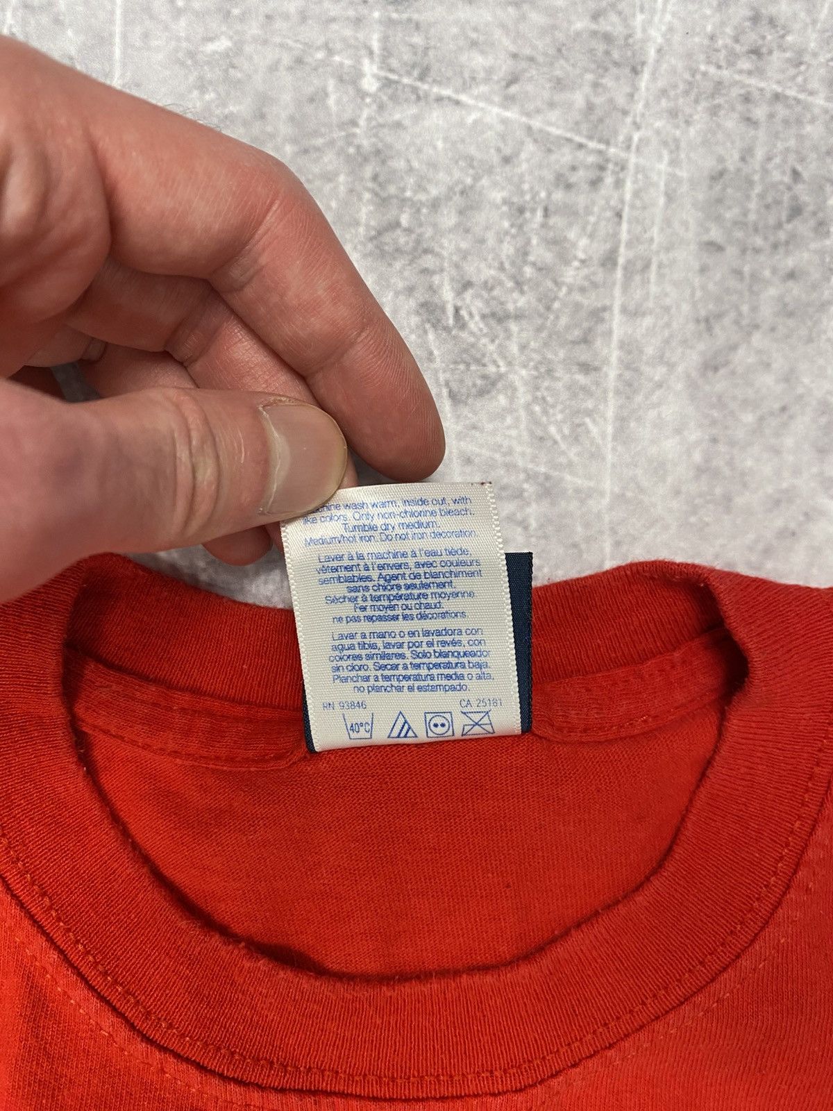 Hang Ten × Vintage Cropped red vintage tee by Hang Ten Size US M / EU 48-50 / 2 - 7 Thumbnail