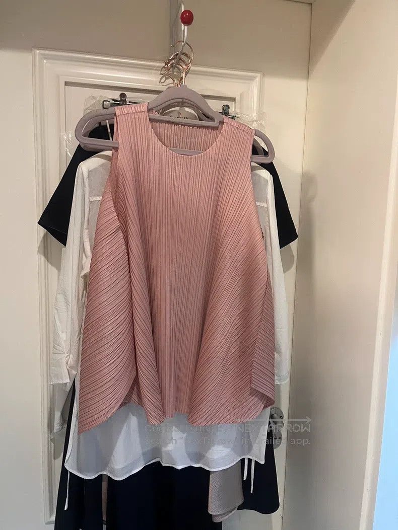 Issey Miyake Issey Miyake Pink Pleated Kombu Top Size L / US 10 / IT 46 - 6 Thumbnail