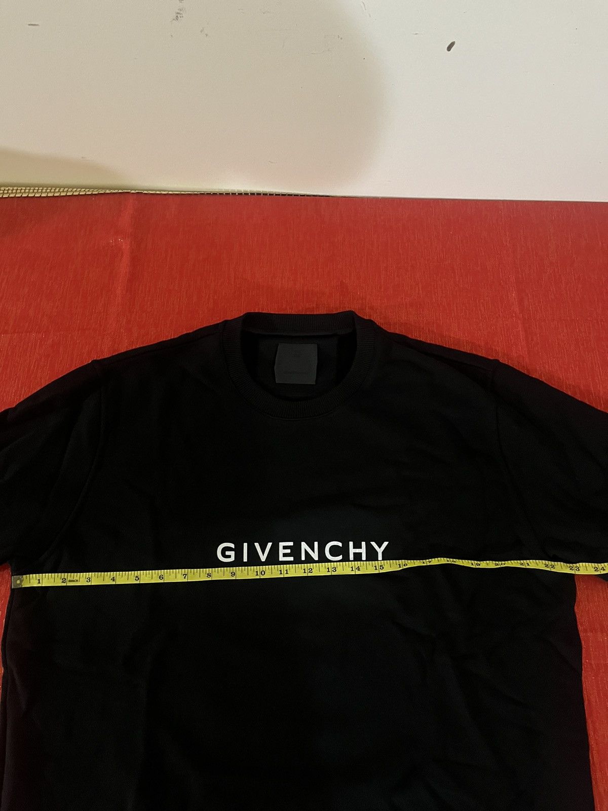 Givenchy Givenchy Sweatshirt Sz L Size US L / EU 52-54 / 3 - 15 Thumbnail