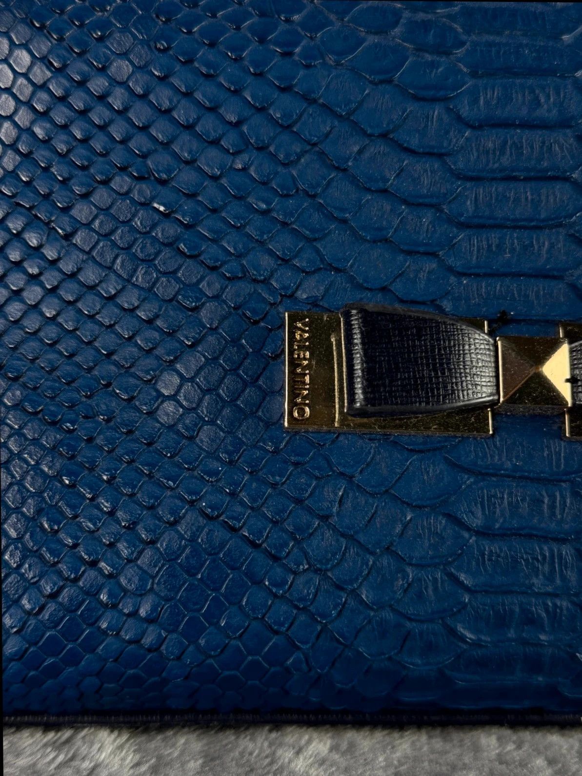 Mario Valentino Mario Valentino Snake Print Mini Handbag Blue Size ONE SIZE - 3 Thumbnail