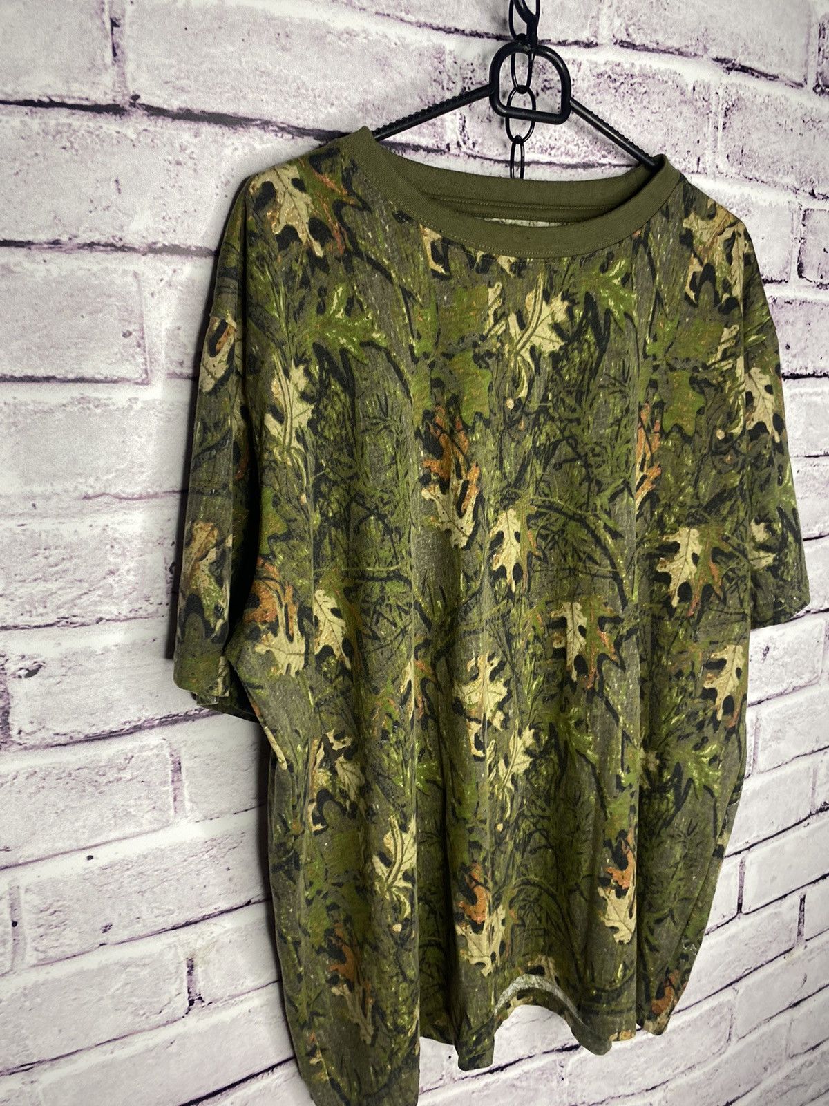 Japanese Brand MENS T-shirt Real Tree Overprint Logo Streatwear y2k Tee Size US XL / EU 56 / 4 - 2 Thumbnail