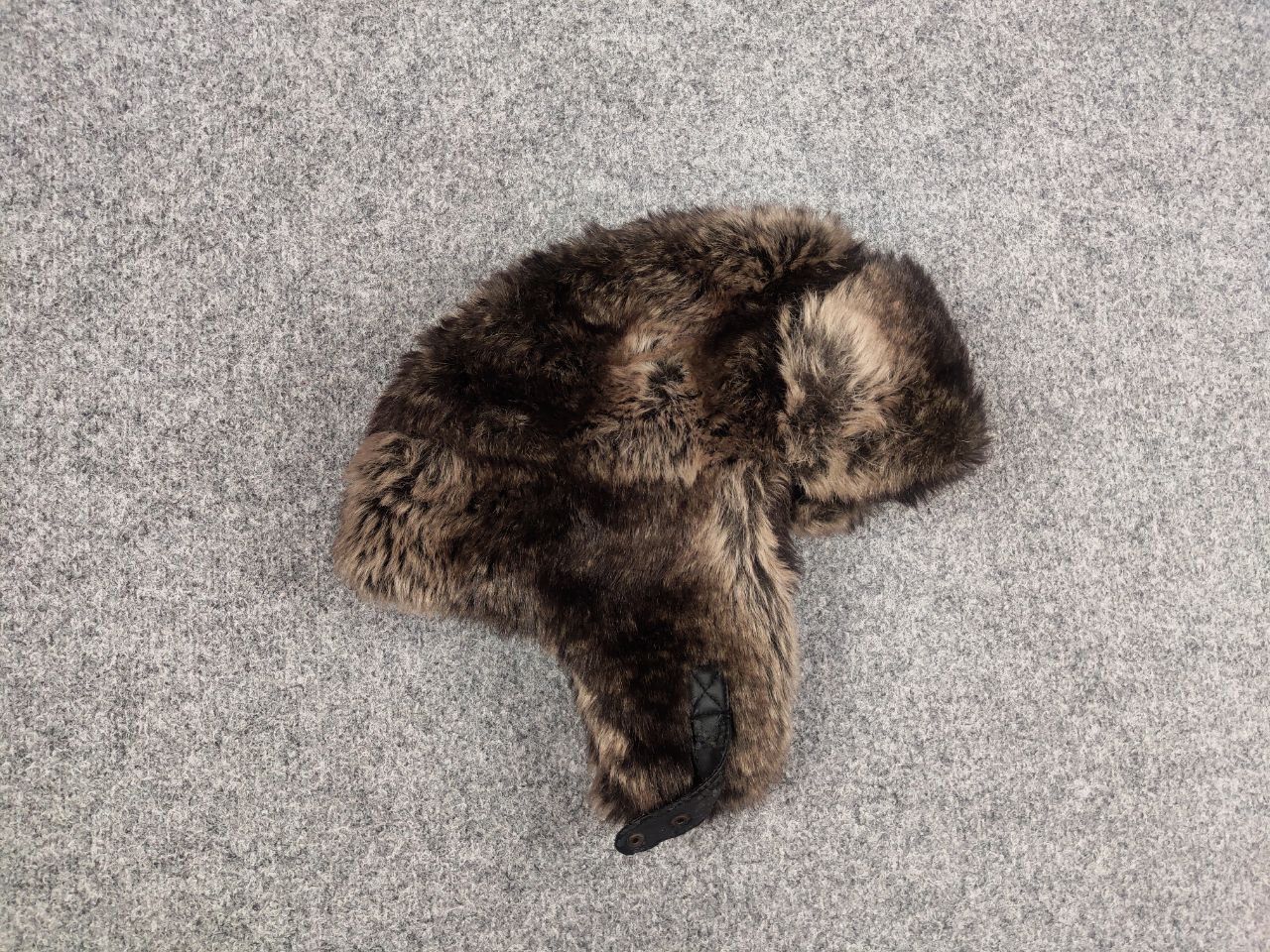 Le Grande Bleu (L.G.B.) Vintage Y2K Fuzzy Fur Ushanka Hat Brown faded l.g.b. Style Size ONE SIZE - 6 Thumbnail