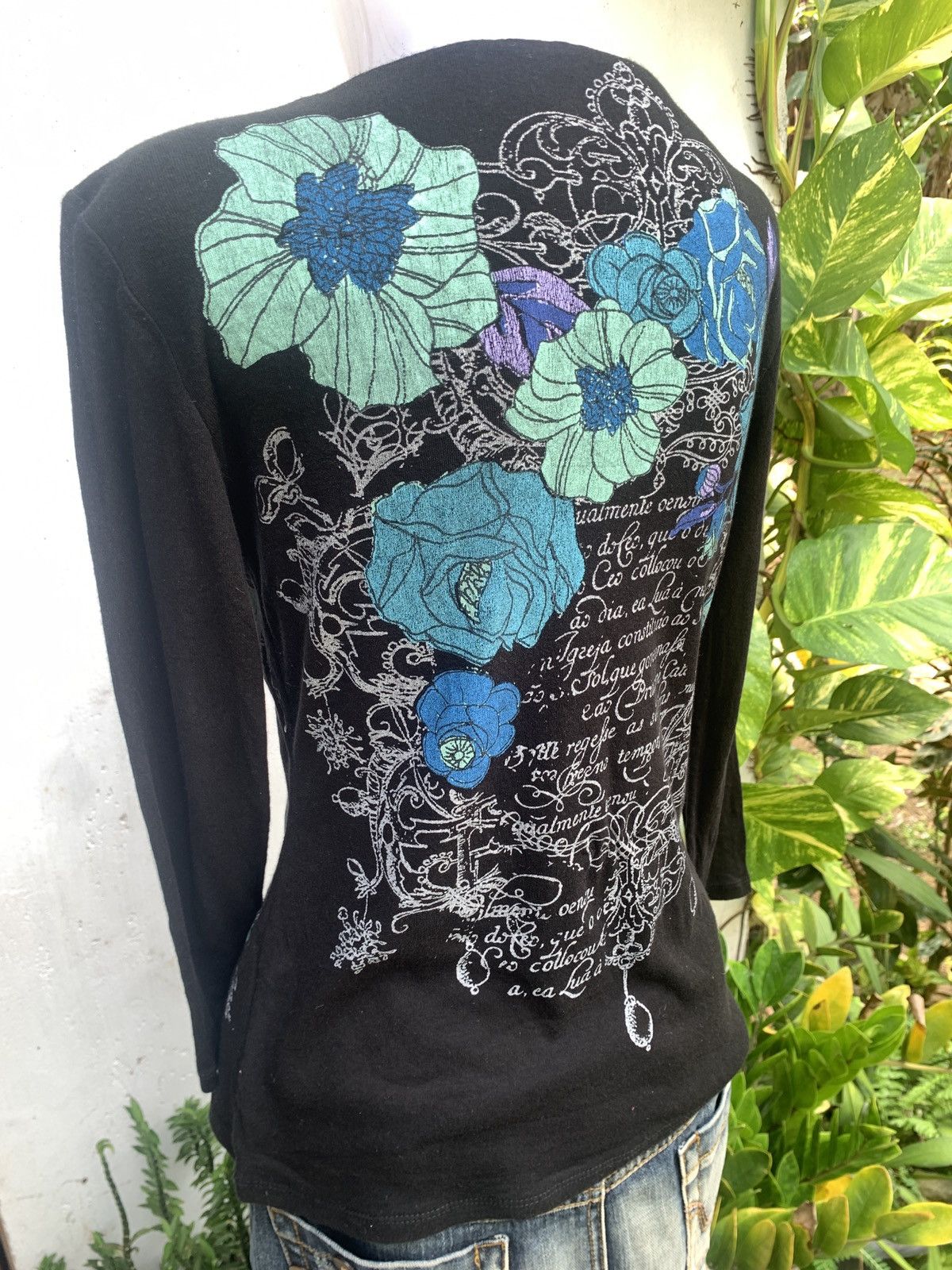 Japanese Brand y2k to the angel Japan Black Floral Poem Quotes Graphic Top Size M / US 6-8 / IT 42-44 - 3 Thumbnail