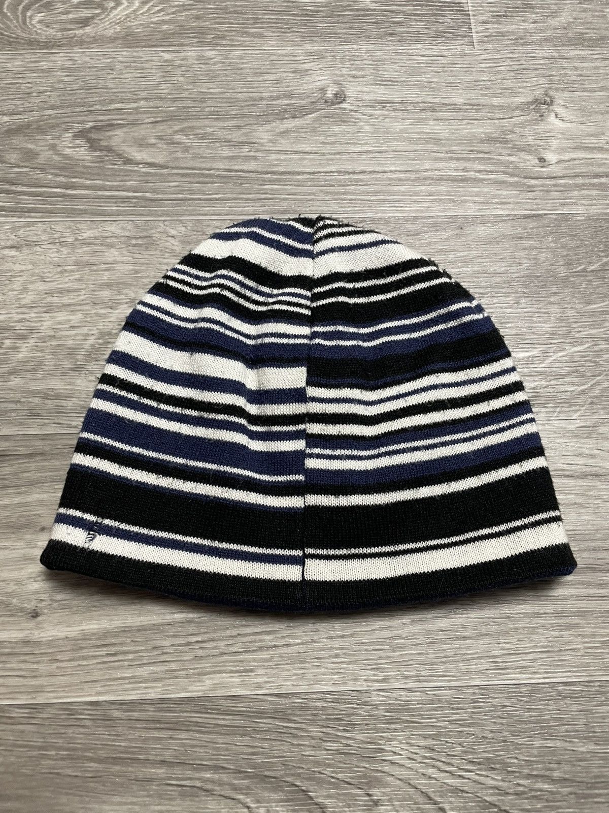 Adidas Vintage Adidas 2 in 1 Reversible 2 Sides Beanie Hat Y2K 90s Size ONE SIZE - 5 Thumbnail