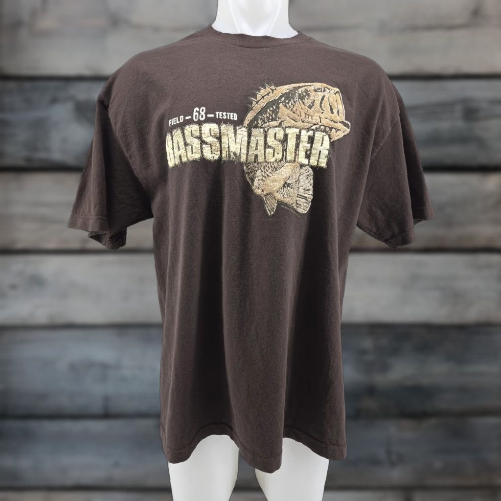 CHOCOOLATE Bassmaster Bass Fishing Chocolate Brown Short Sleeve T-Shirt 2XL Puffy Logo Mens Graphic Tee Shirt Size US XXL / EU 58 / 5 - 1 Thumbnail