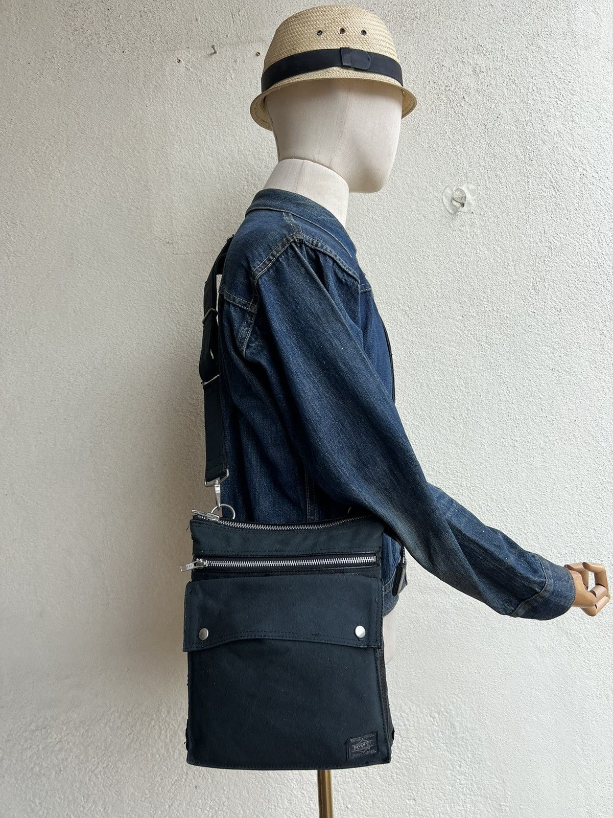 Japanese Brand Vintage Porter Yoshida Japan Peel Off PU Coated Distress Bag Size ONE SIZE - 23 Thumbnail