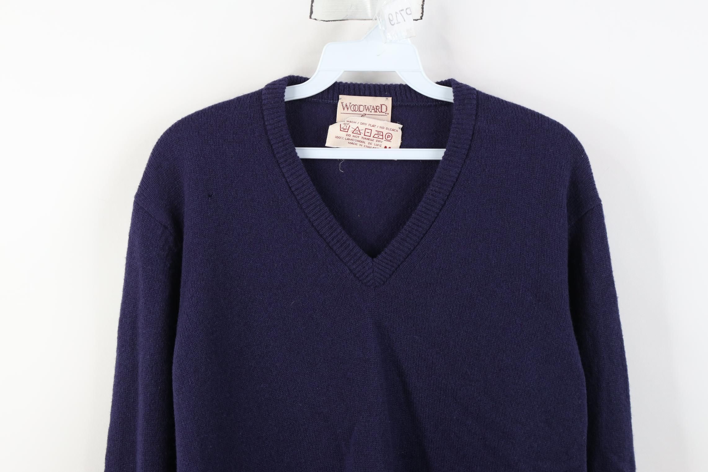 Vintage Vintage 90s Streetwear Blank Lambswool Knit V-Neck Sweater Size US M / EU 48-50 / 2 - 2 Thumbnail