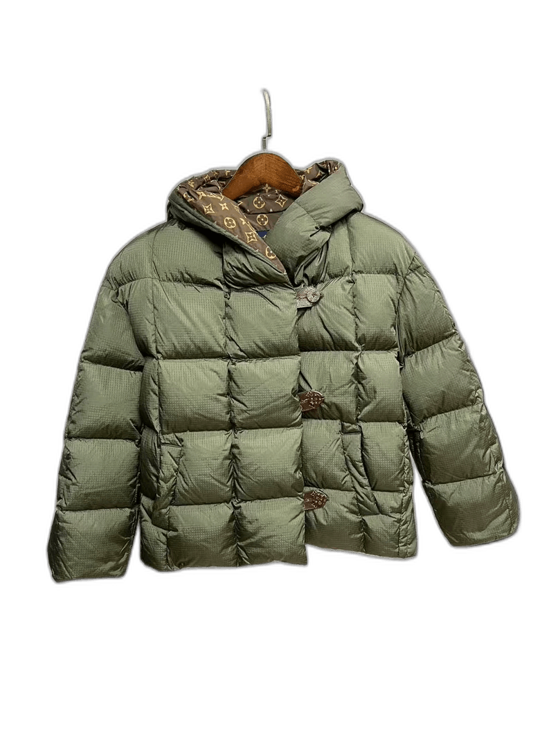 Louis Vuitton Lv Down Jacket with Hood in Green-yf Size US S / EU 44-46 / 1 - 1 Thumbnail