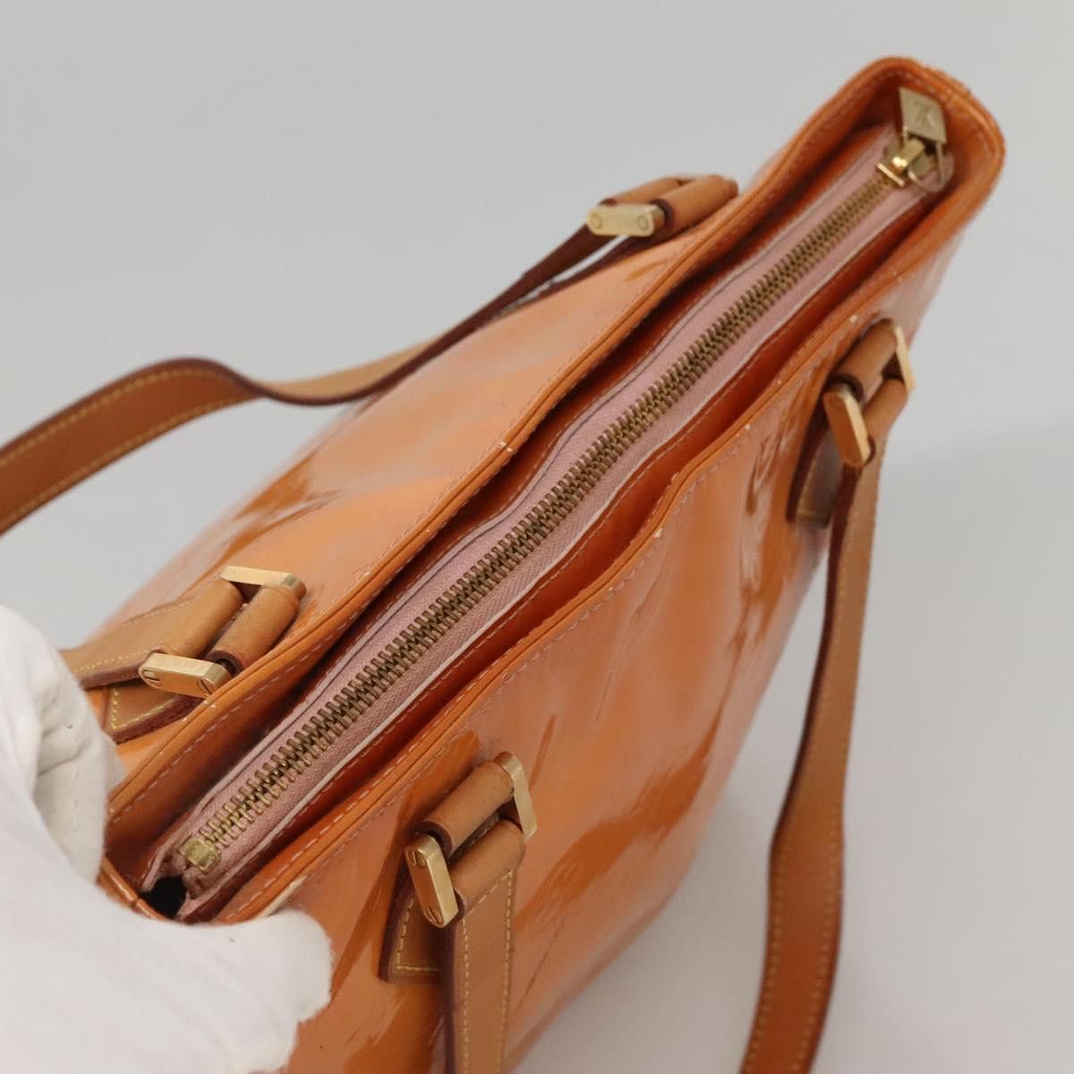 LOUIS VUITTON Monogram Vernis Houston Bag Marshmallow Pink