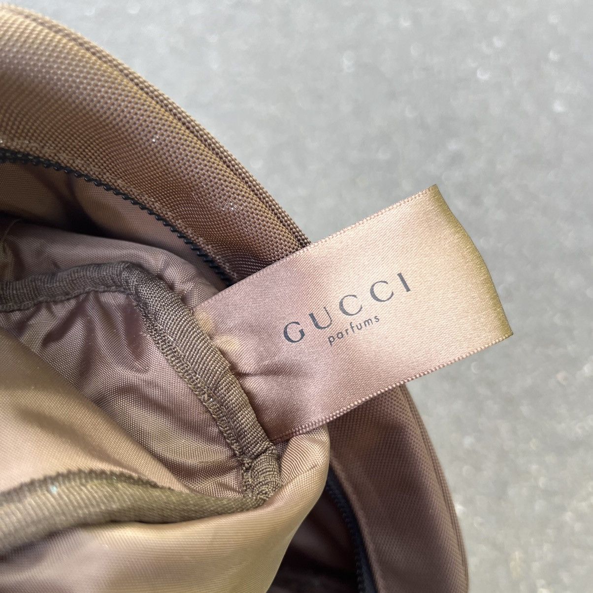 Gucci Brown toiletry bag Gucci parfums Size ONE SIZE - 6 Thumbnail
