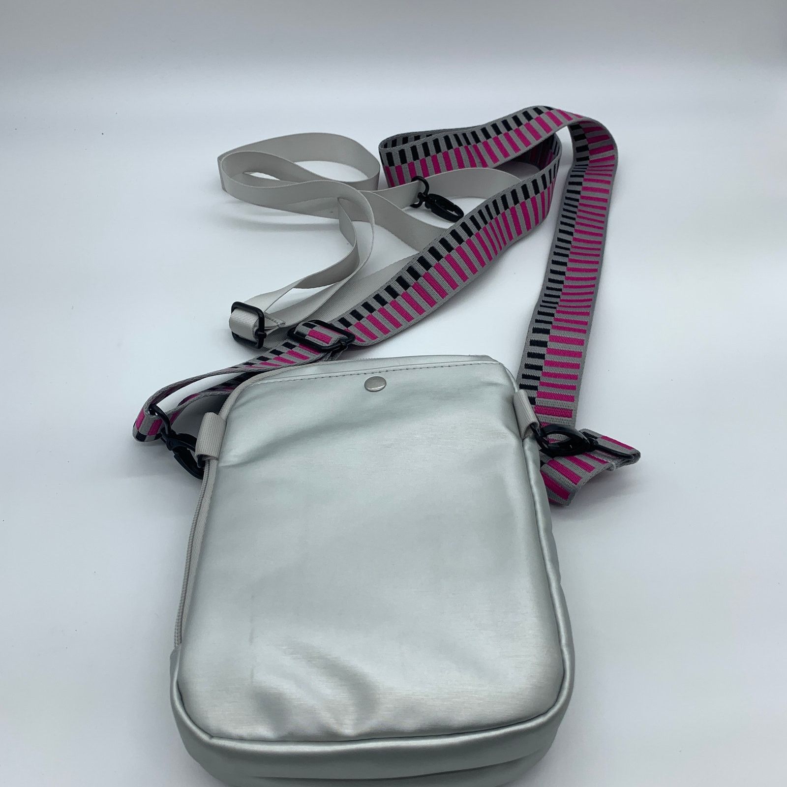 Other IHKWIP Crossbody Purse Womens Everyday Size ONE SIZE - 2 Thumbnail