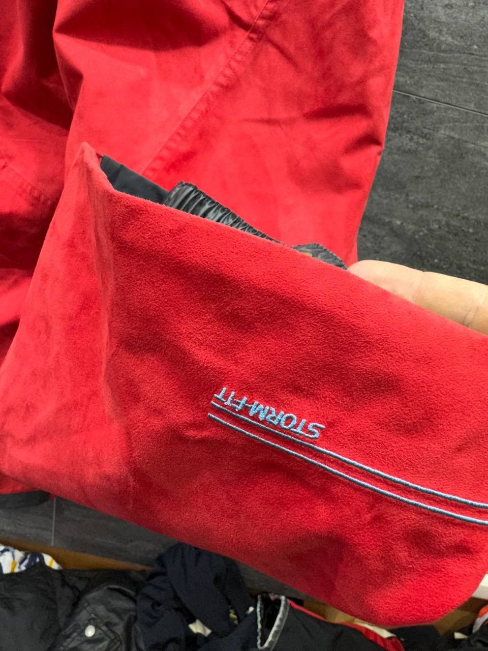 Other Vintage Nike ACG Storm Fit 5 Ski Pants in Red Womens Size 27" / US 4 / IT 40 - 17 Thumbnail