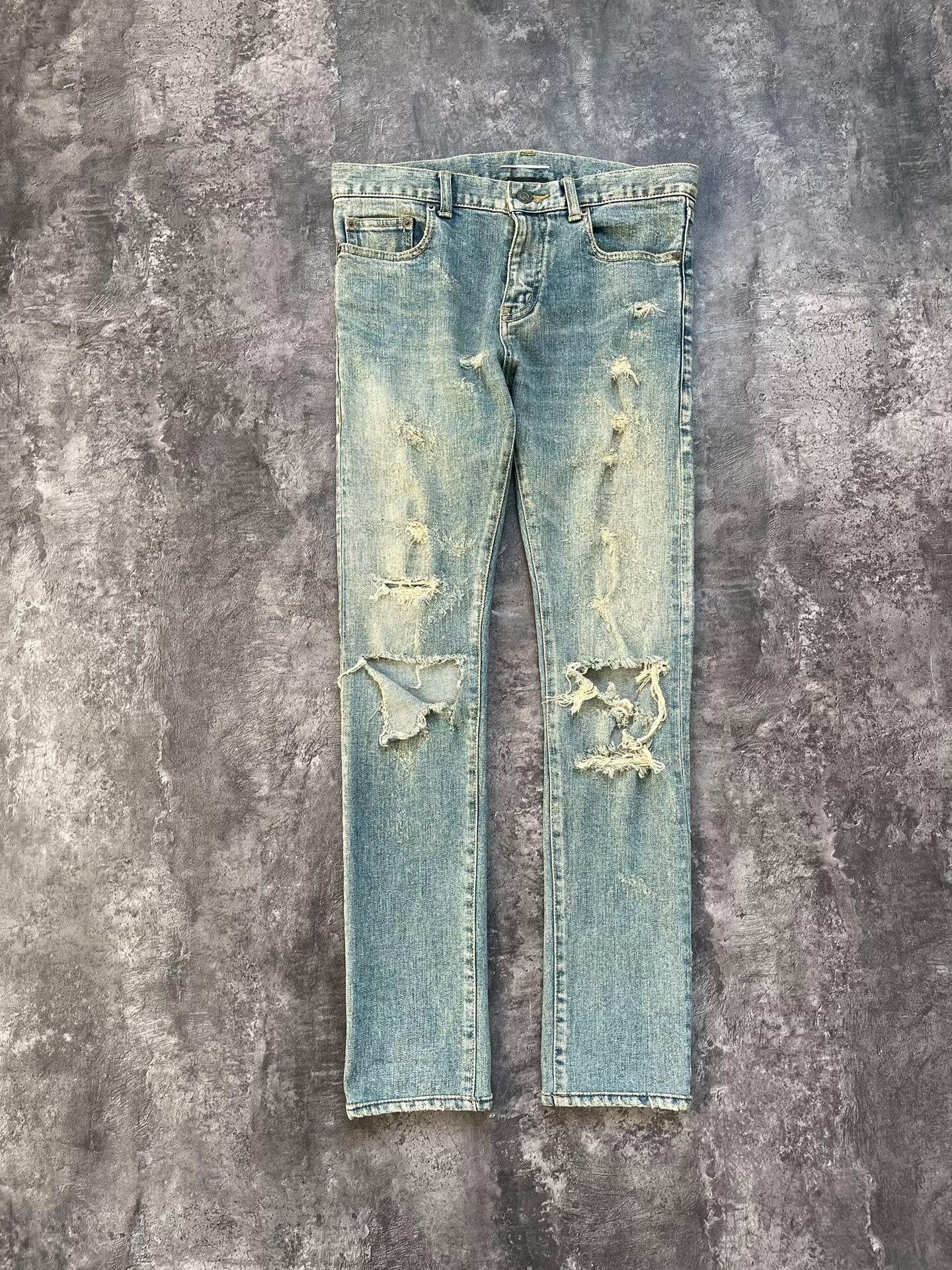 Saint Laurent Paris Saint Laurent Distressed Light Blue Jeans Size US 29 - 1 Thumbnail