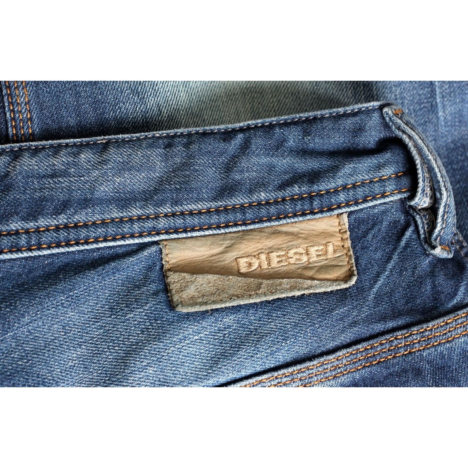 Diesel DIESEL KROOLEY 008B9 Slim Carrot Jeans Men 34 W34 L32 DZ8320 Jeans Men's 34 Slim Carrot Denim Blue KD DZ8320 Size US 34 / EU 50 - 5 Thumbnail